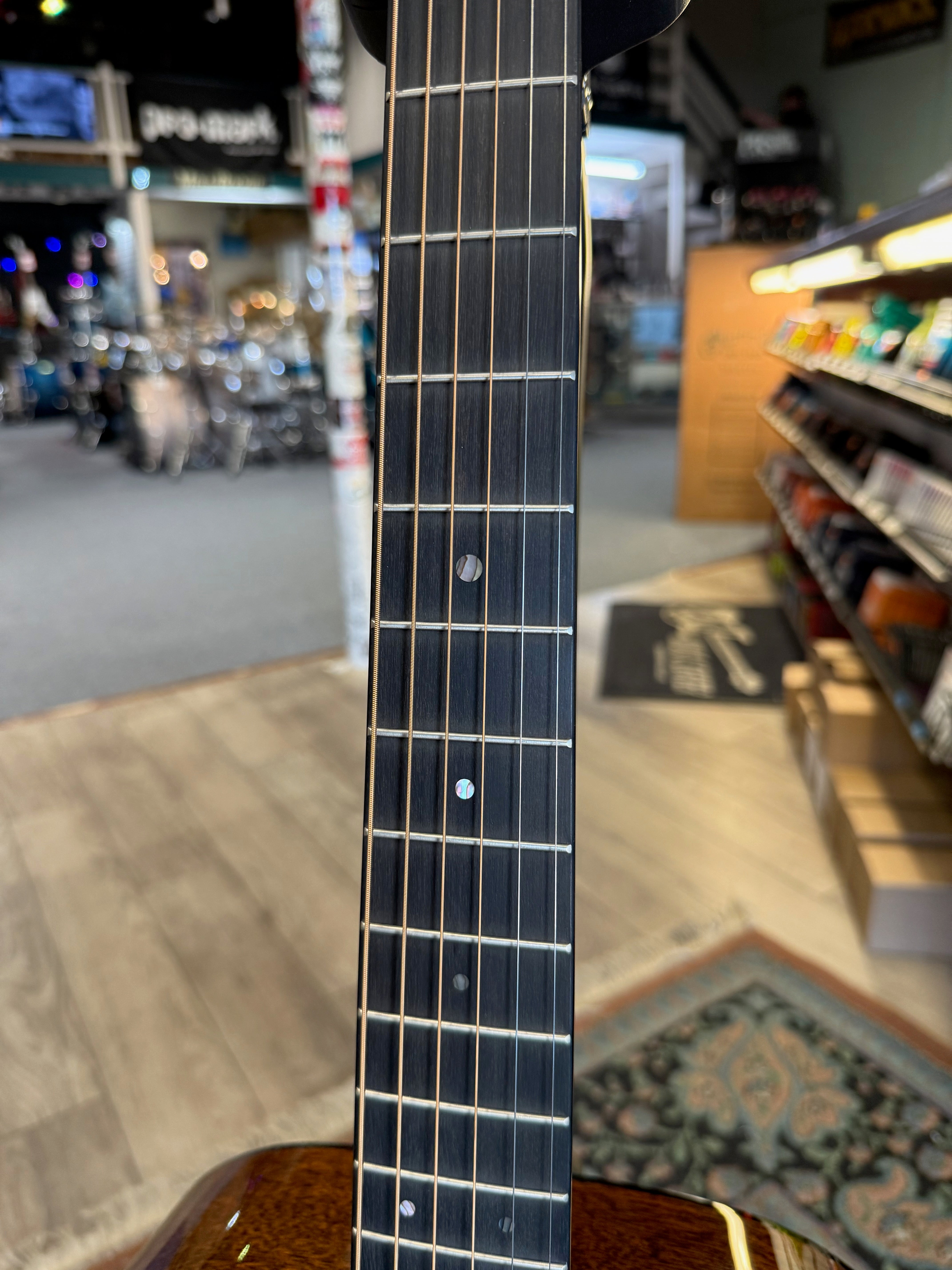 Martin 00-18 Joe Bonamassa Signature Acoustic Guitar #380
