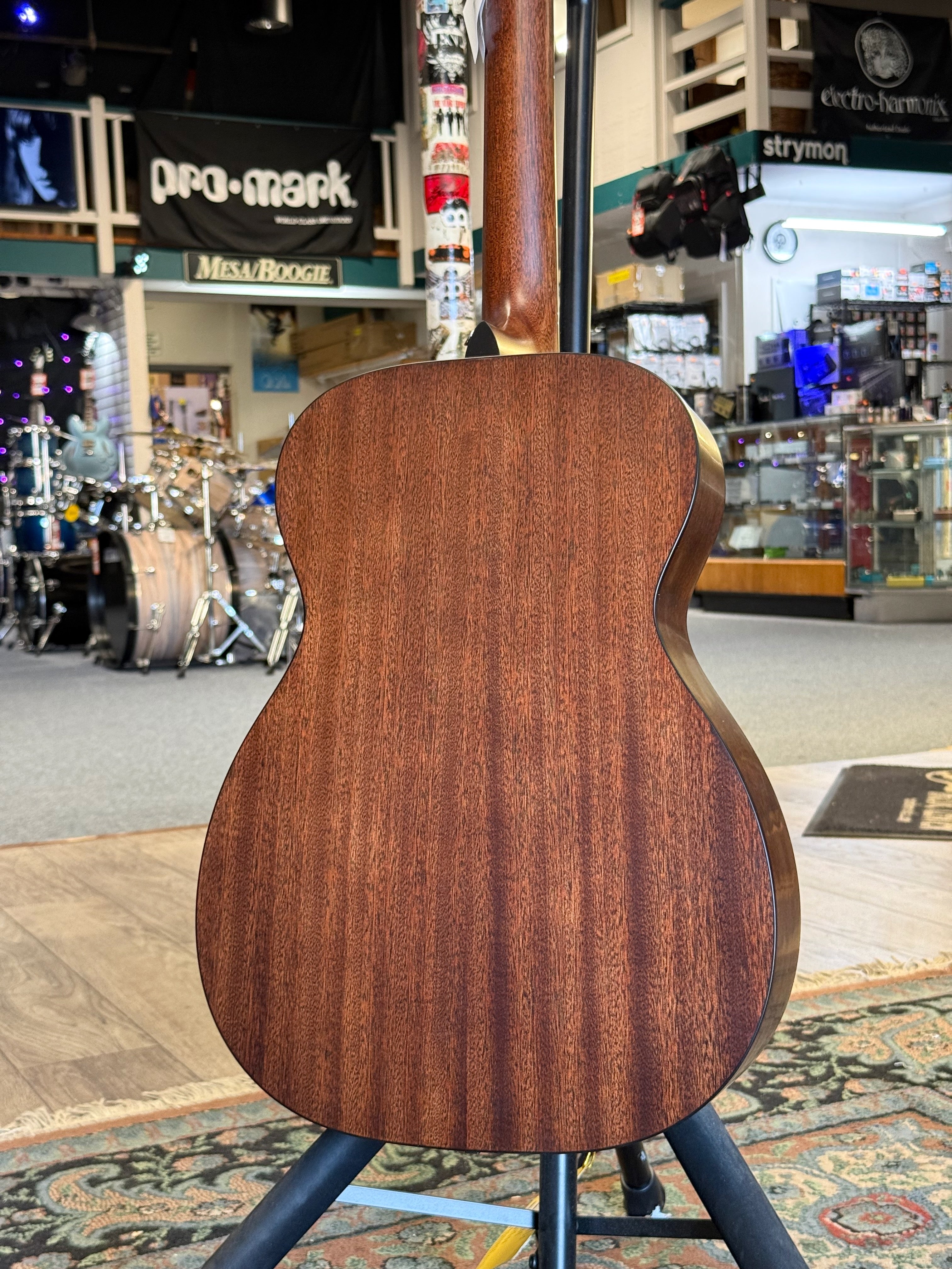 Martin 00-10E Retro Joe Bonamassa Signature Acoustic-Electric Guitar #706