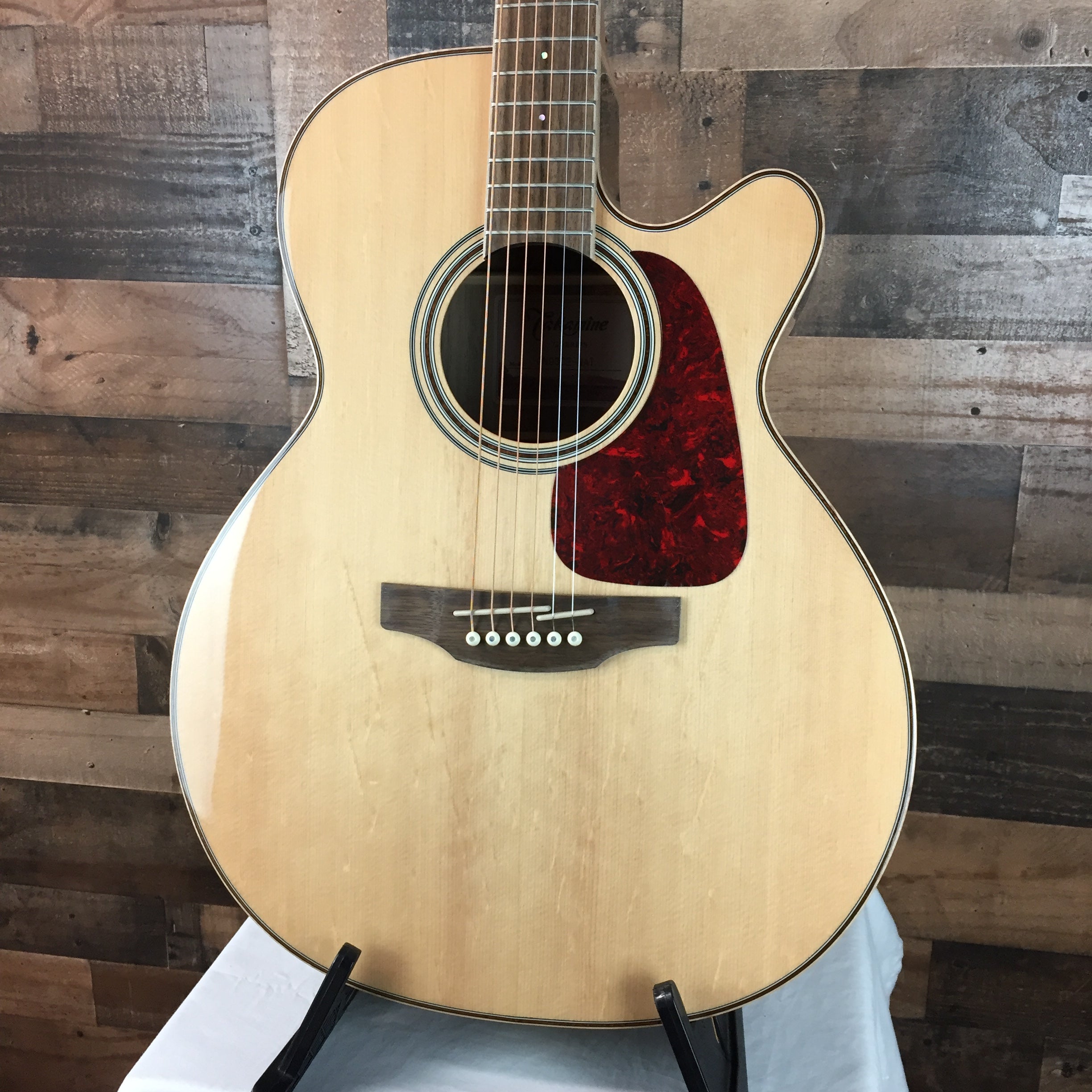 Takamine GN93CE-NAT Acoustic/Electric Guitar 662