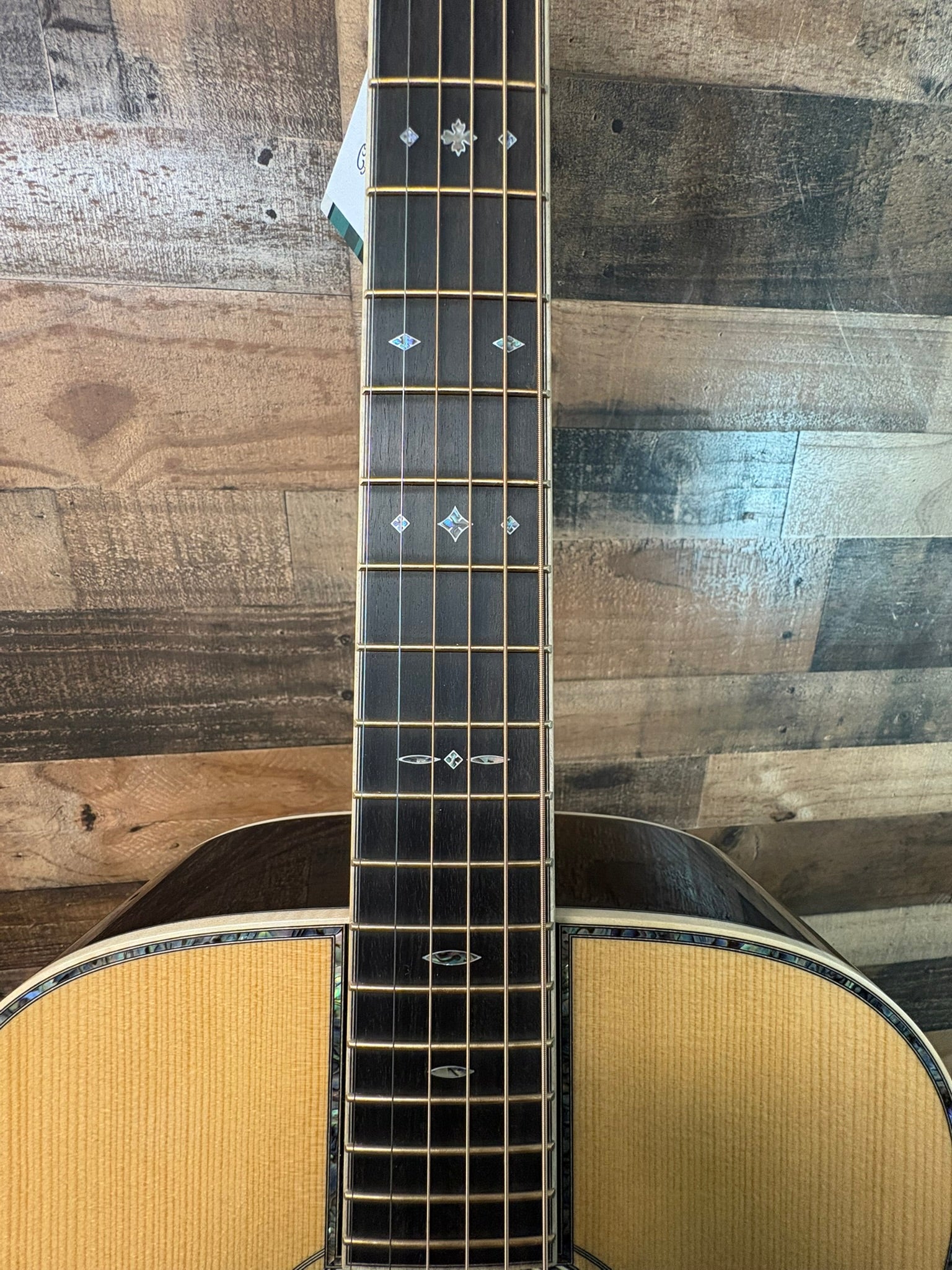 Martin 000-42 Modern Deluxe Left-handed Acoustic Guitar - Natural, Hard Case, 289