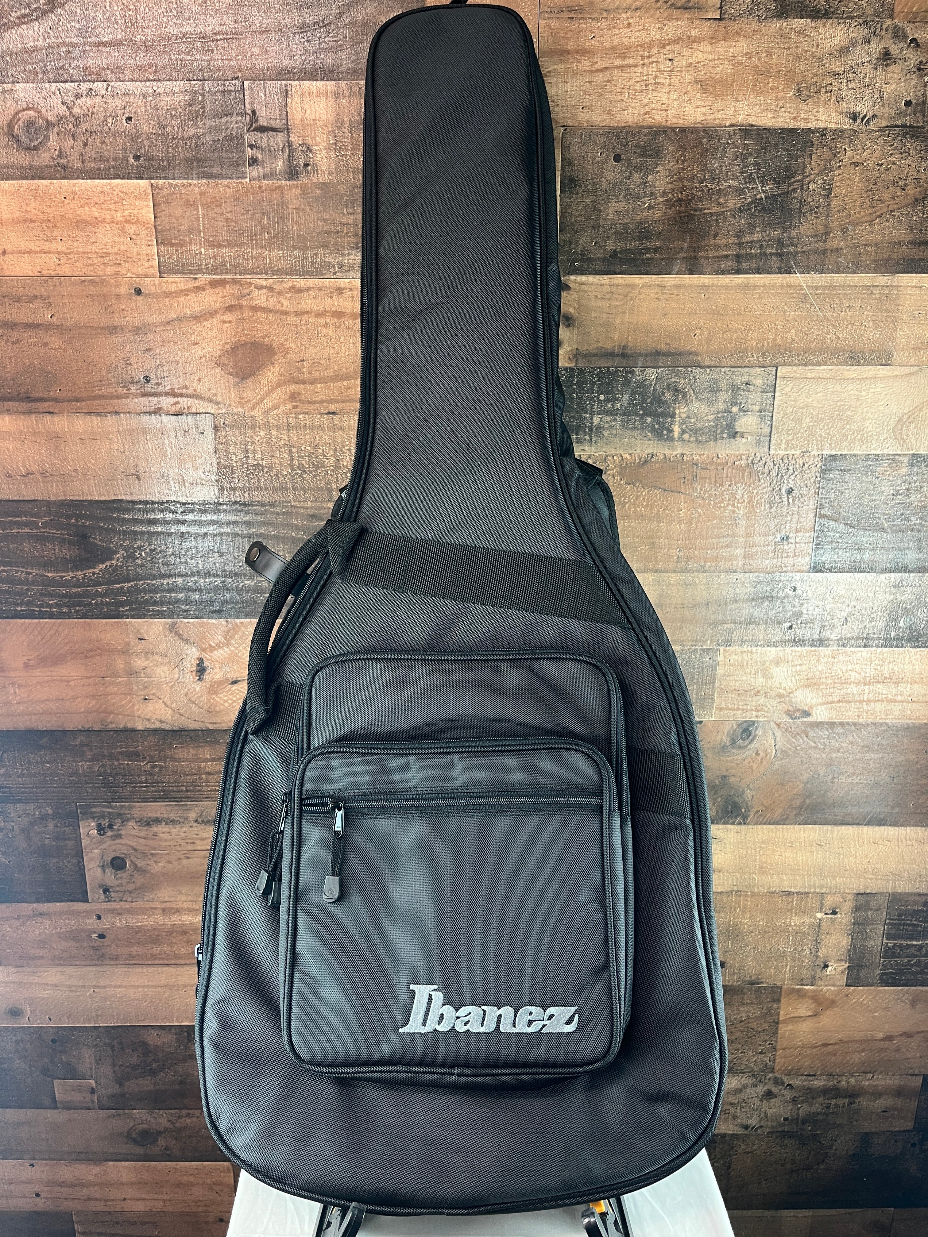 EHB1505S, Dragon Eye Burst, Gig Bag, 687