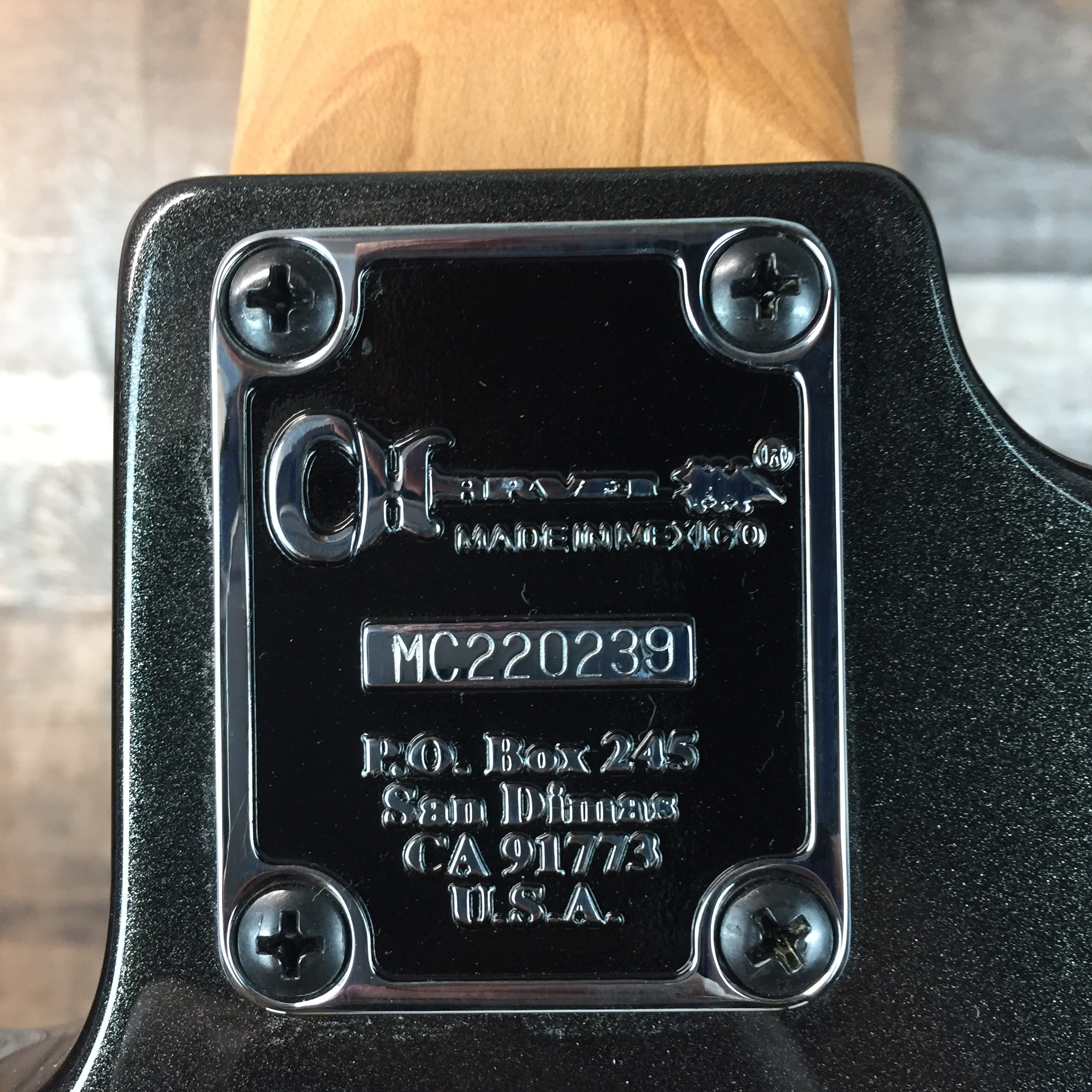 Pro-Mod San Dimas Bass PJ V Metallic Black, 239