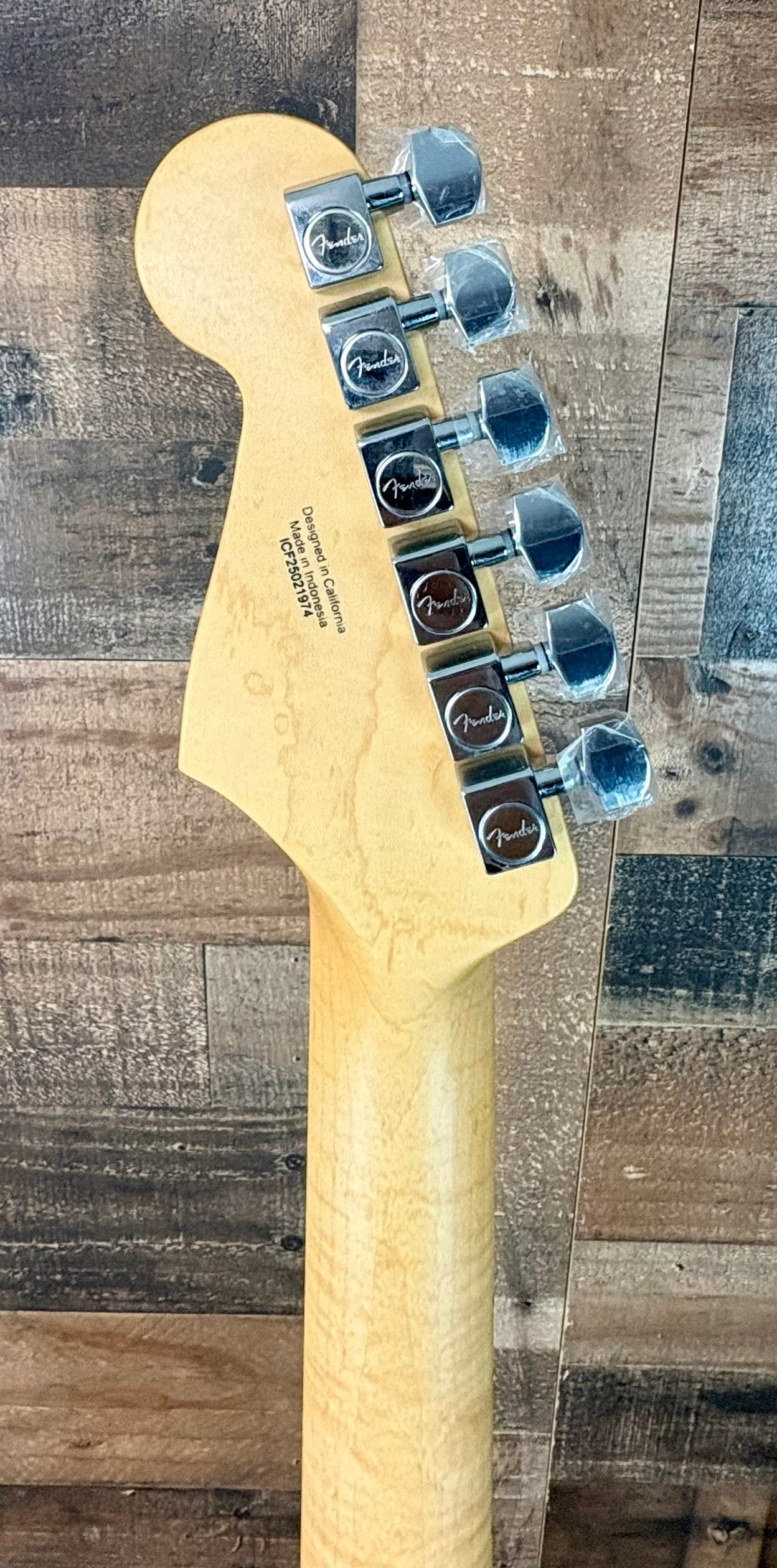 Fender Standard Stratocaster Electric Guitar, Olympic White, 974