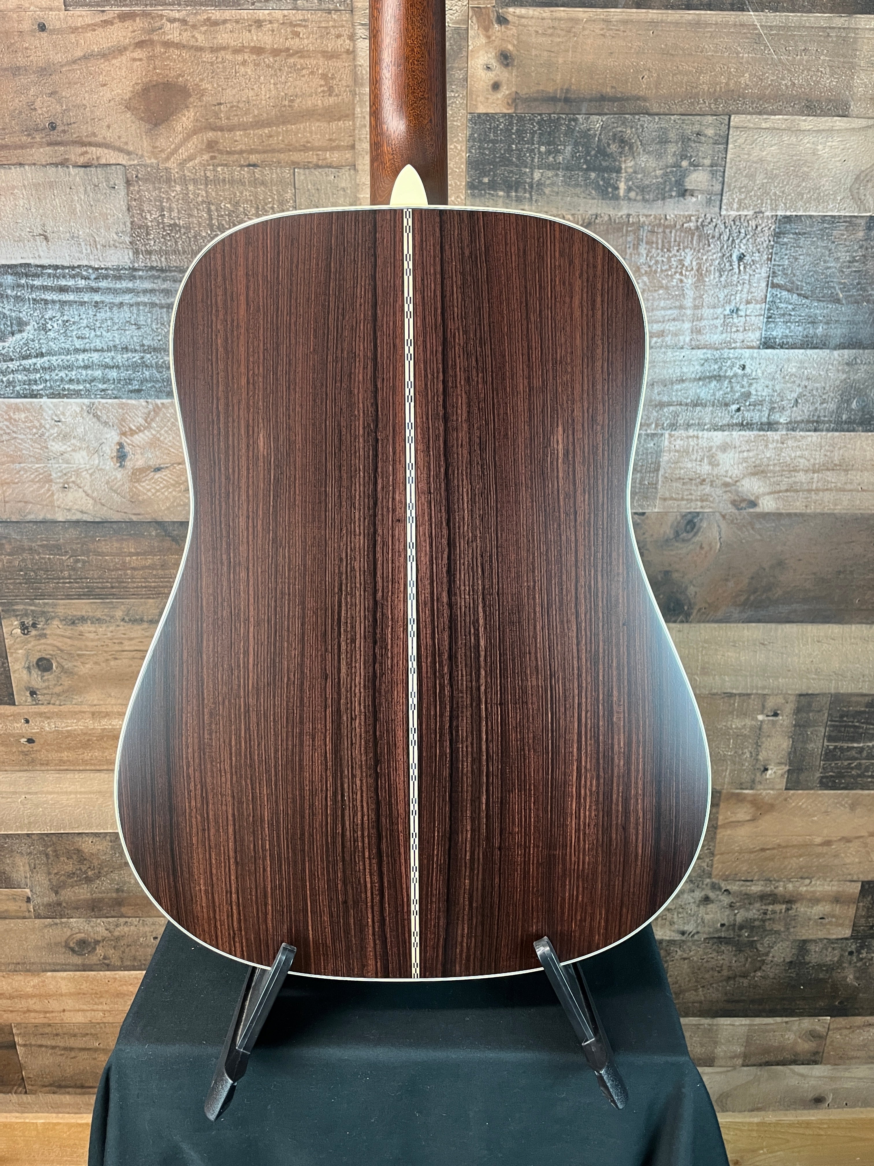 Martin D-28 StreetLegend, Hardshell Case, 936