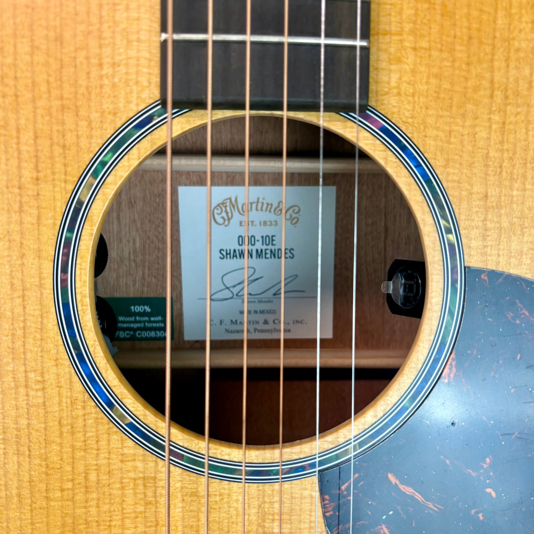 Martin 000-10E Shawn Mendes Acoustic-electric Guitar - Natural