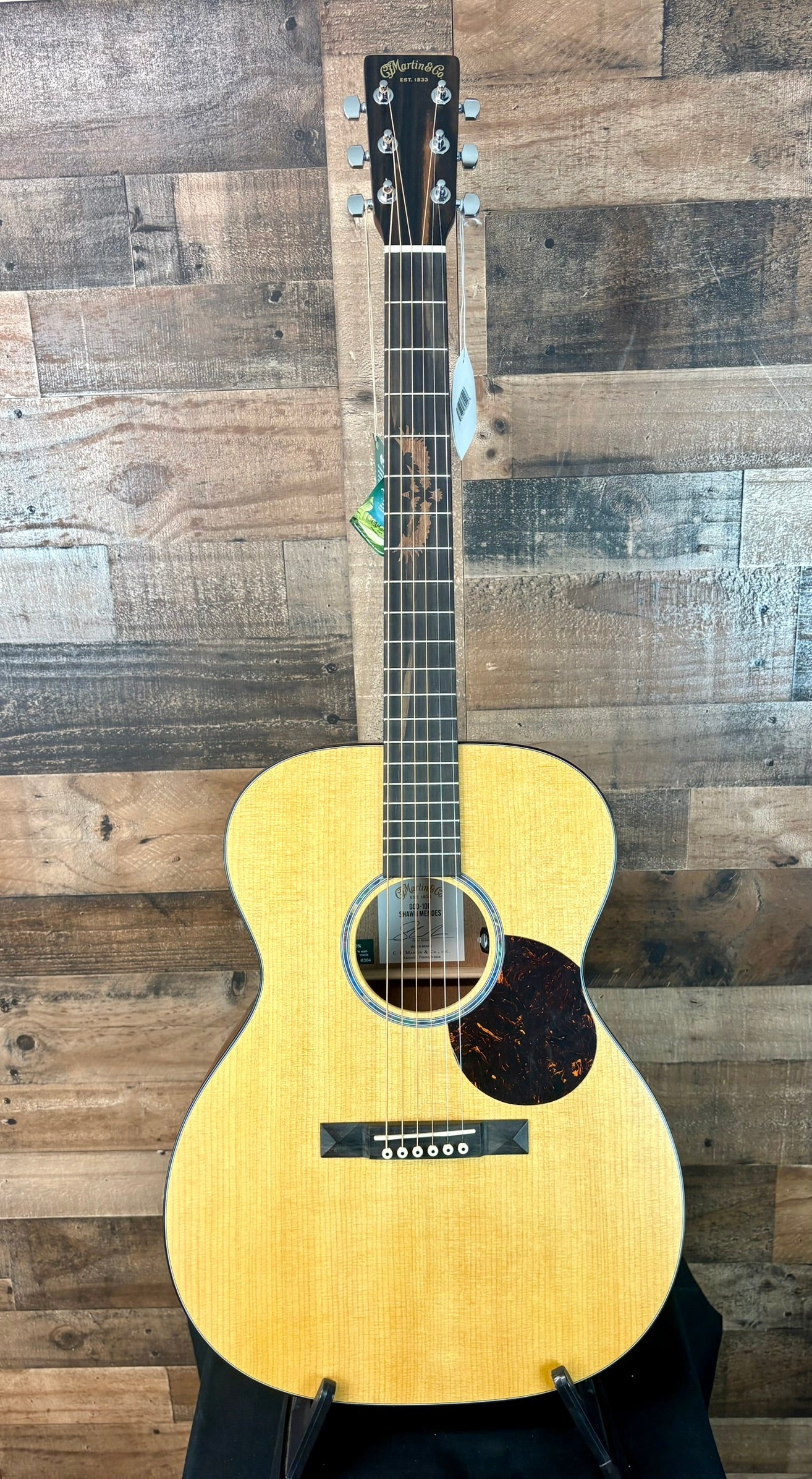 Martin 000-10E Shawn Mendes Acoustic-electric Guitar - Natural
