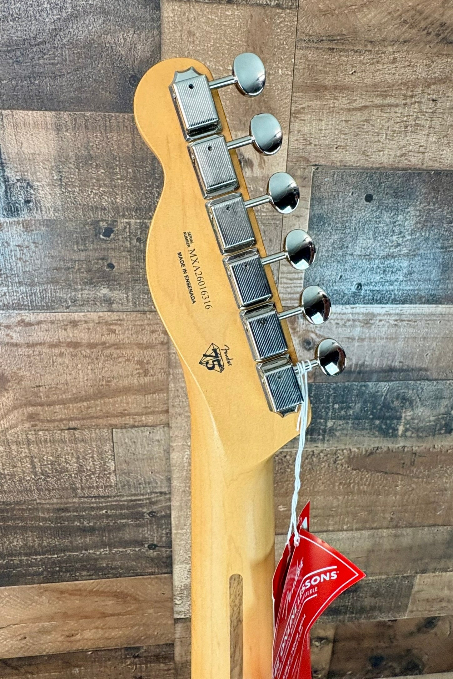 Fender 75th Anniversary Player II Telecaster Candy Apple Red