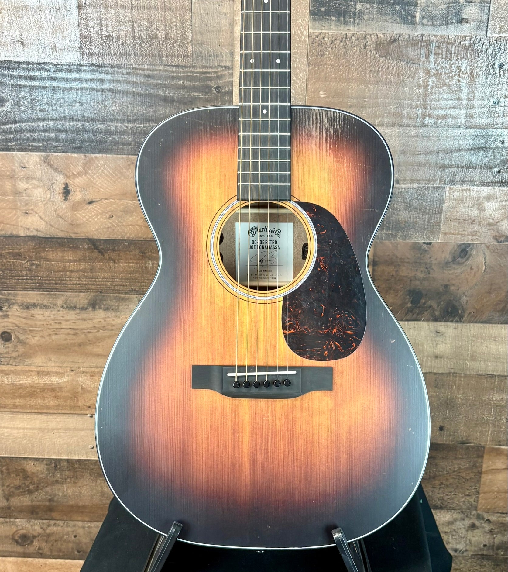 Martin 00-10E Road Series Retro Joe Bonamassa Acoustic Electric Guitar