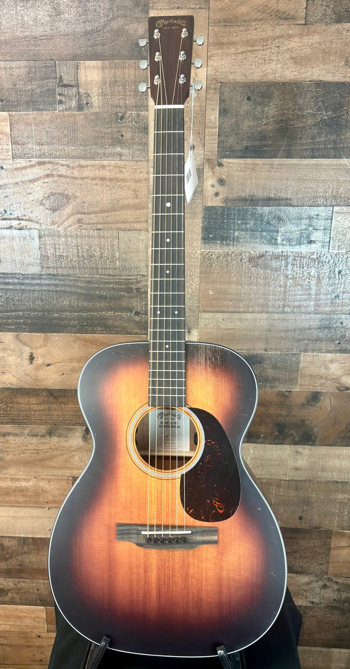 Martin 00-10E Road Series Retro Joe Bonamassa Acoustic Electric Guitar