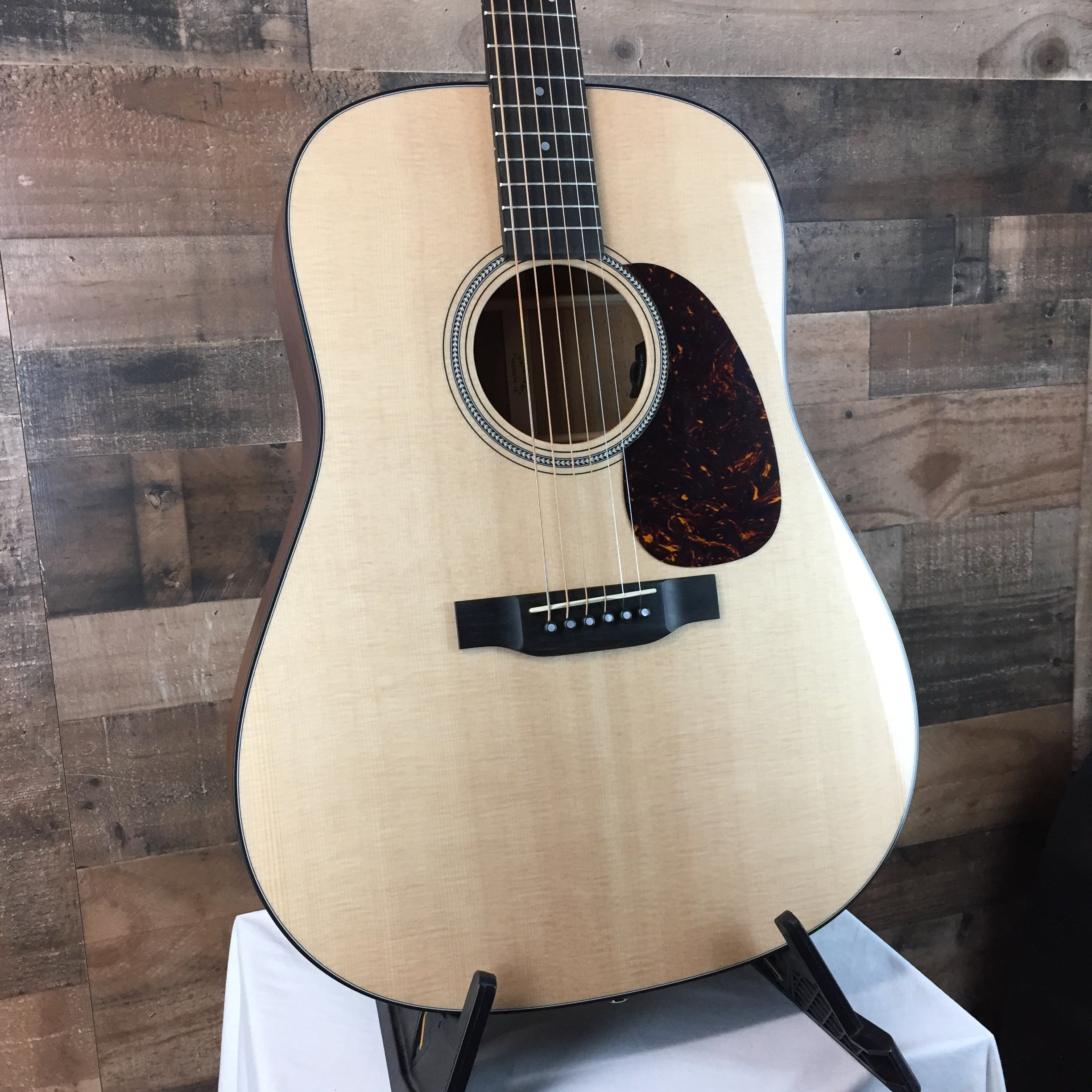 Martin D16E-02 Acoustic/Electric Guitar, Gig Bag, 501