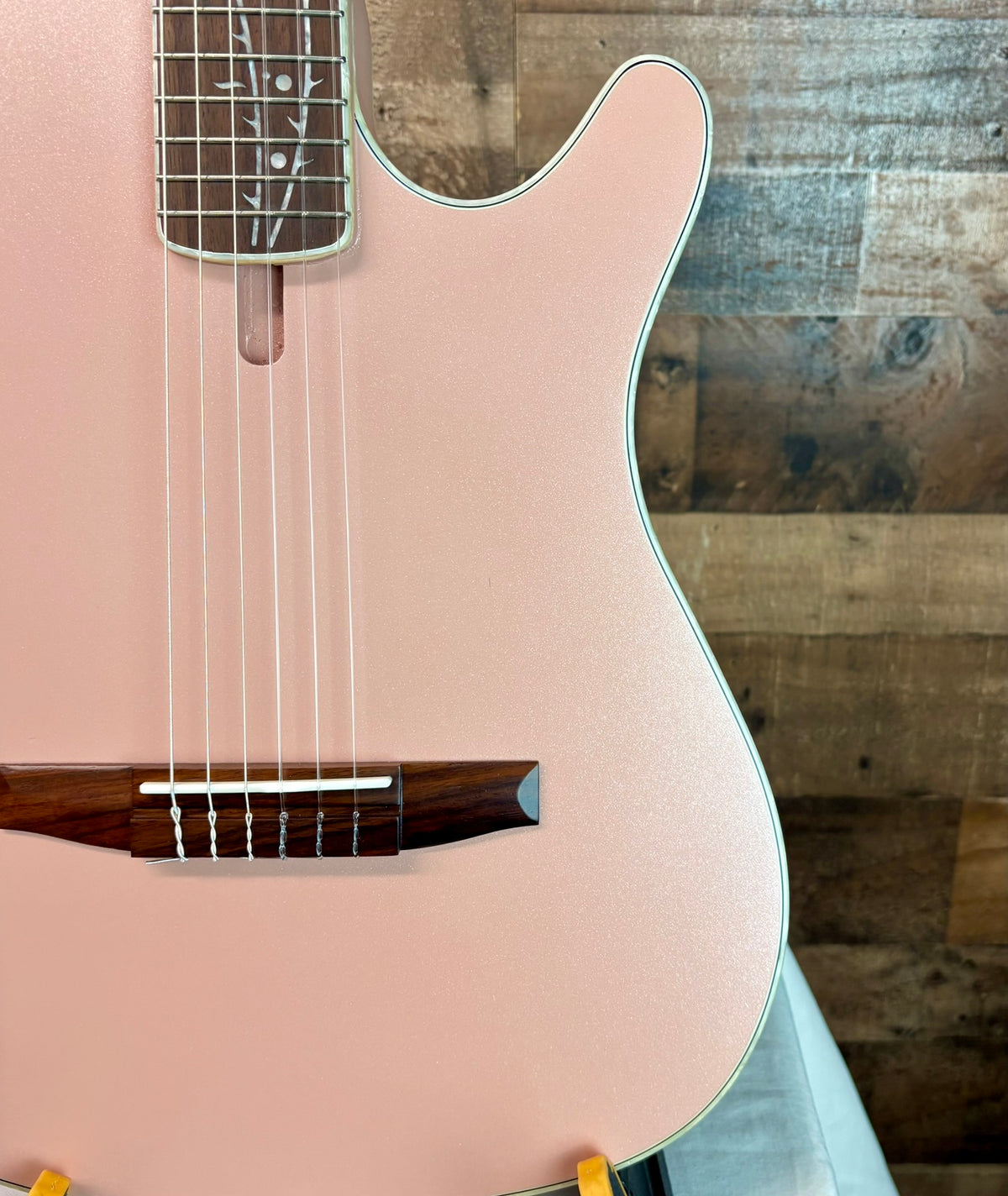 Ibanez TOD10N Pearl Pink Flat