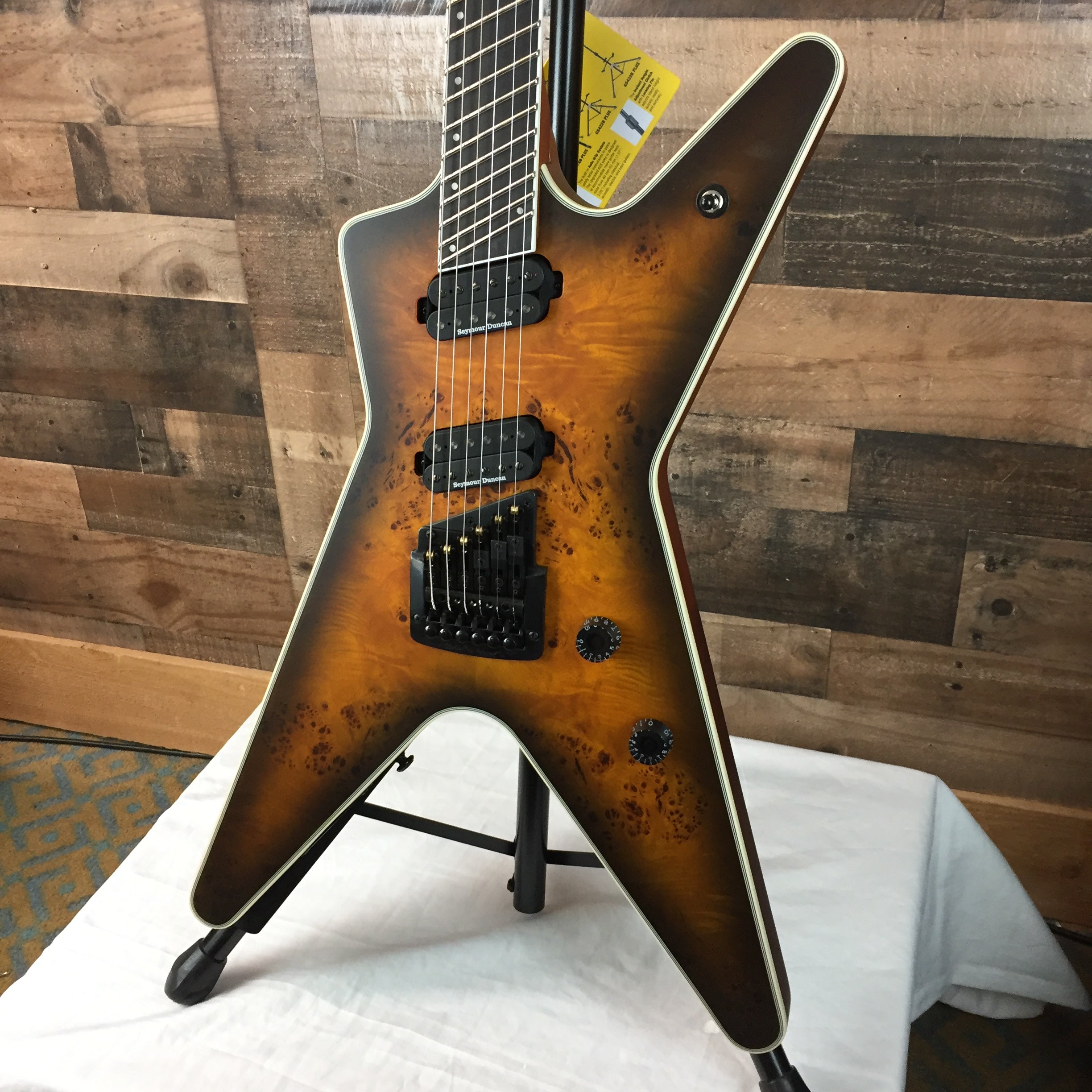 Dean ML Select Multiscale Kahler Burled Maple SNBB w/ Hard Case, 425