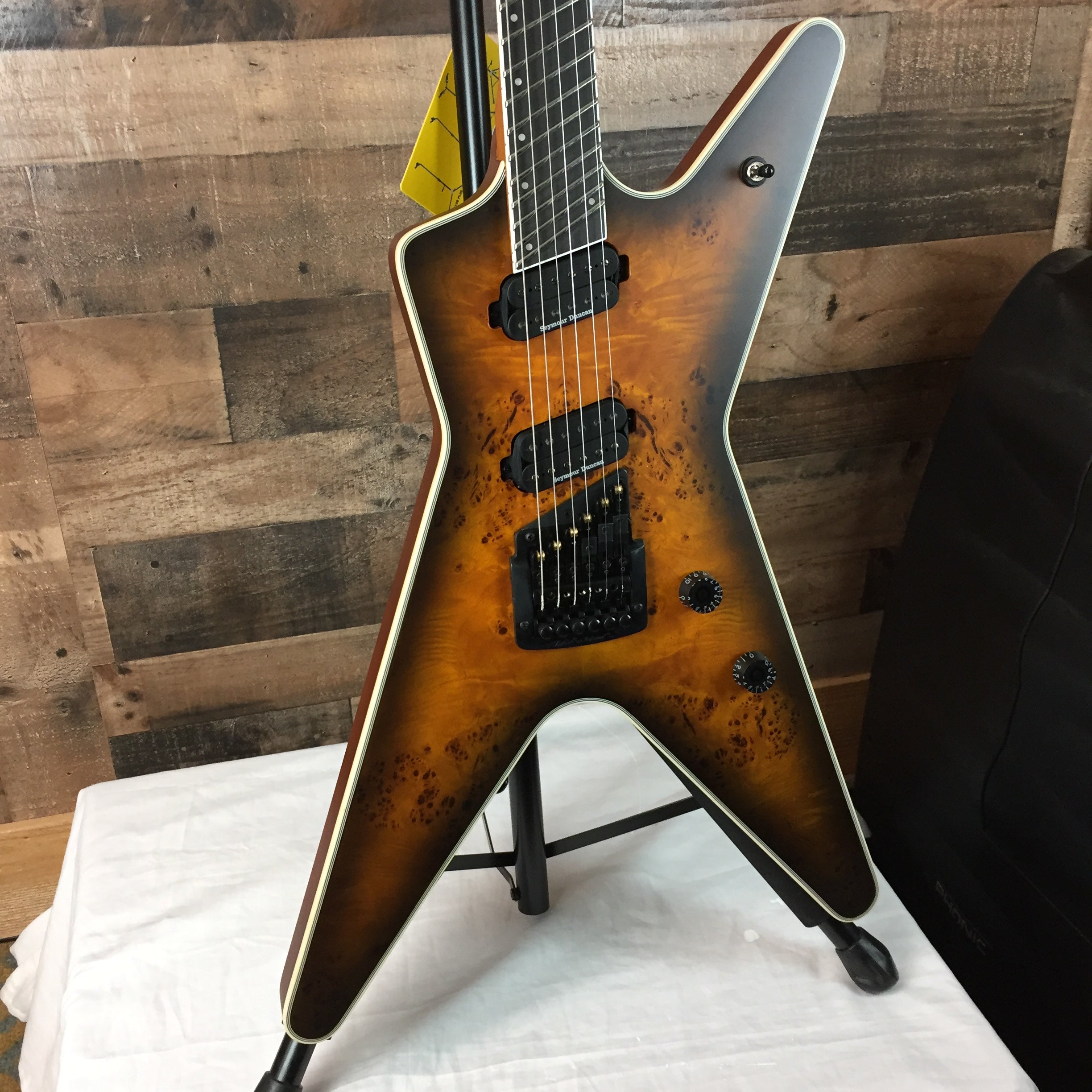 Dean ML Select Multiscale Kahler Burled Maple SNBB w/ Hard Case, 425
