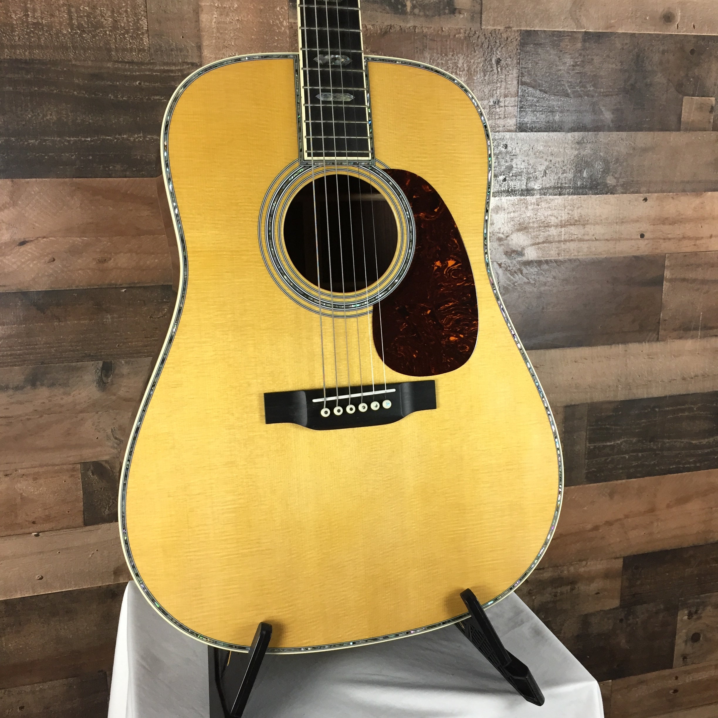 Martin D-45 Acoustic Guitar, Natural, Hardcase, 217