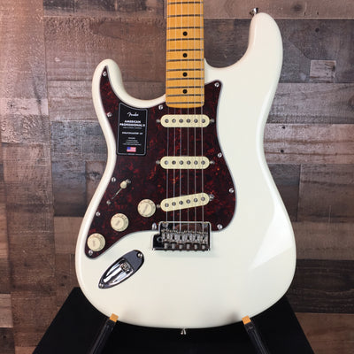 Fender American Professional II Stratocaster Left-Handed Olympic White