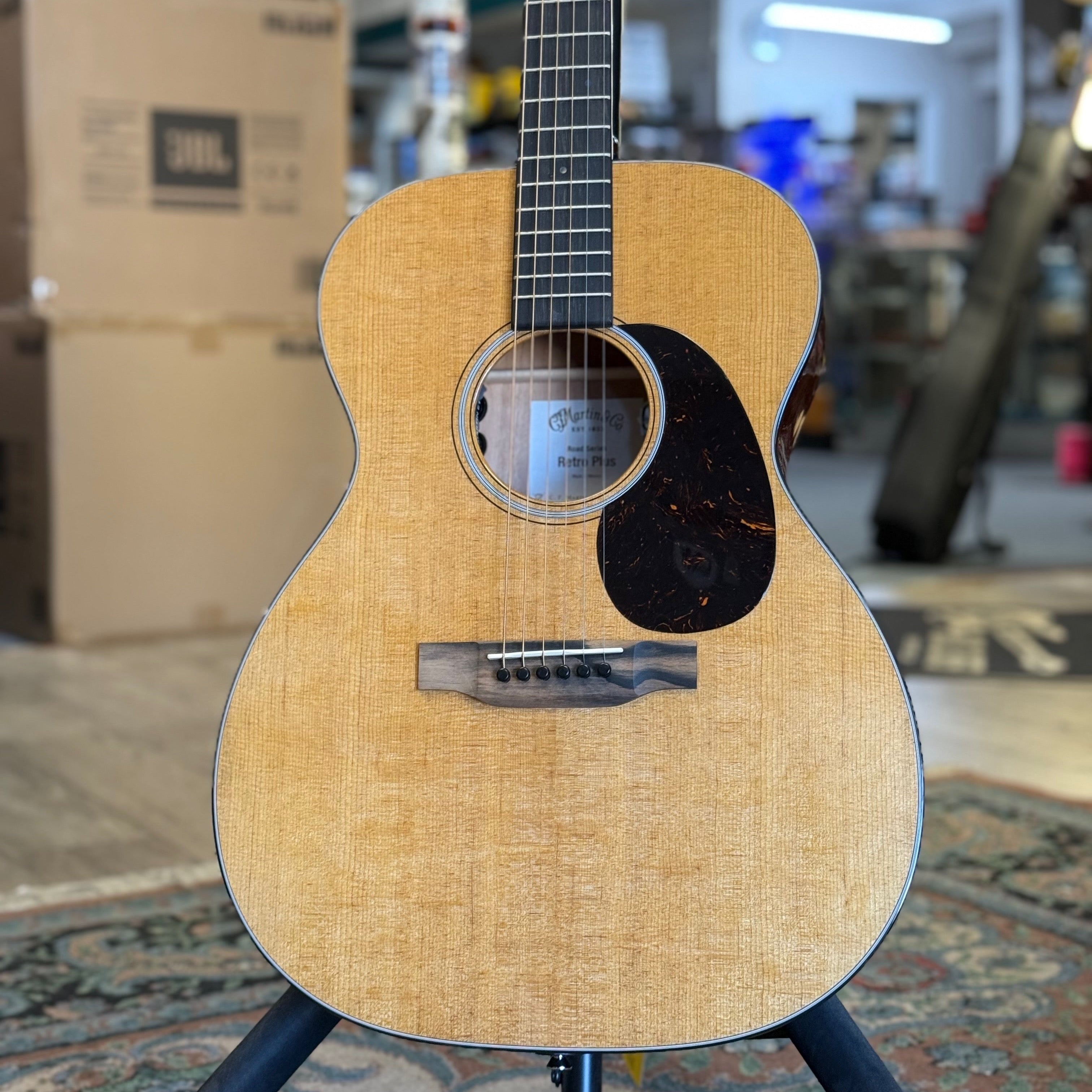000E Retro Plus Mahogany Acoustic Electric Guitar - #372