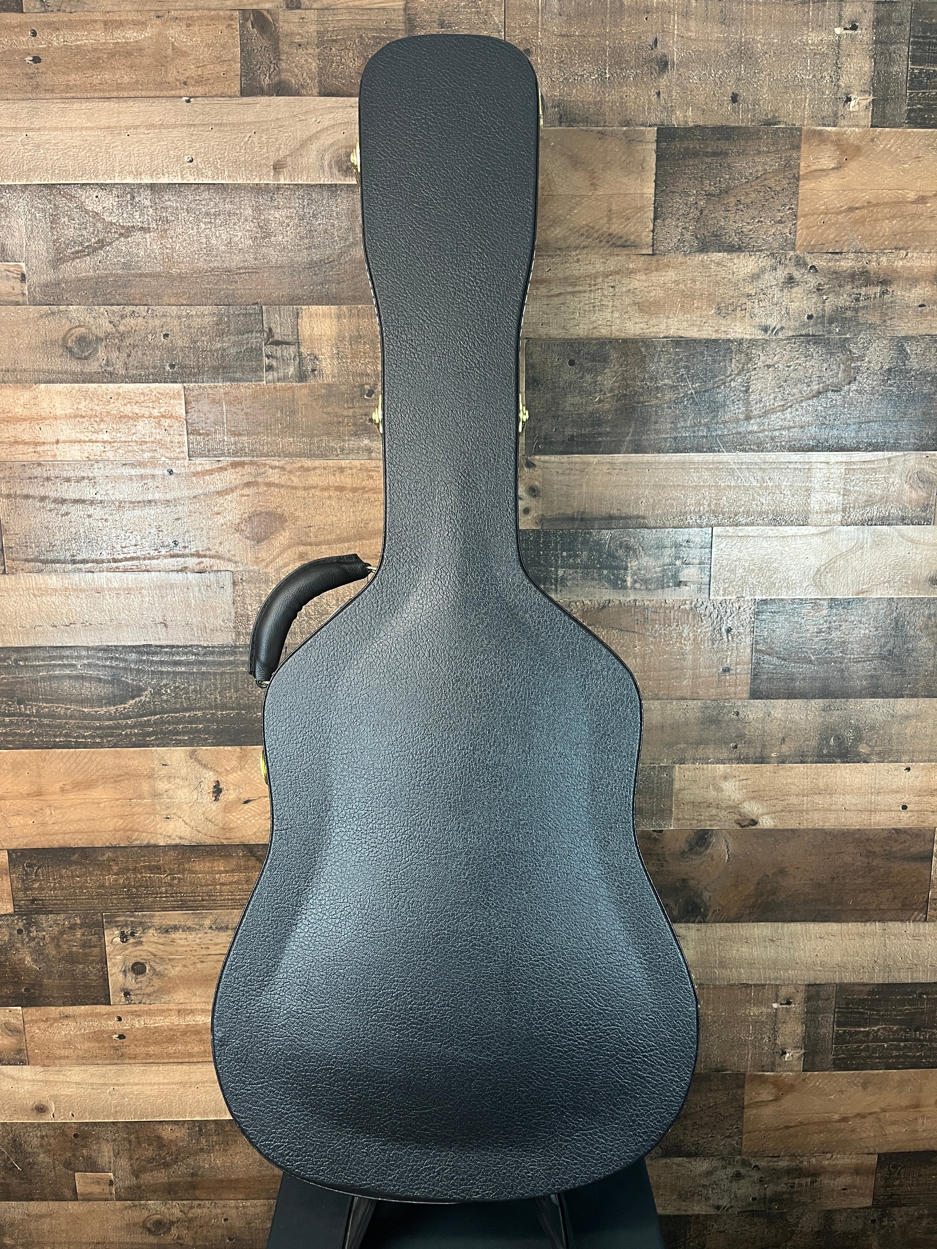 Martin D28 Modern Deluxe Left-Handed Acoustic Guitar, Hard Case, 026