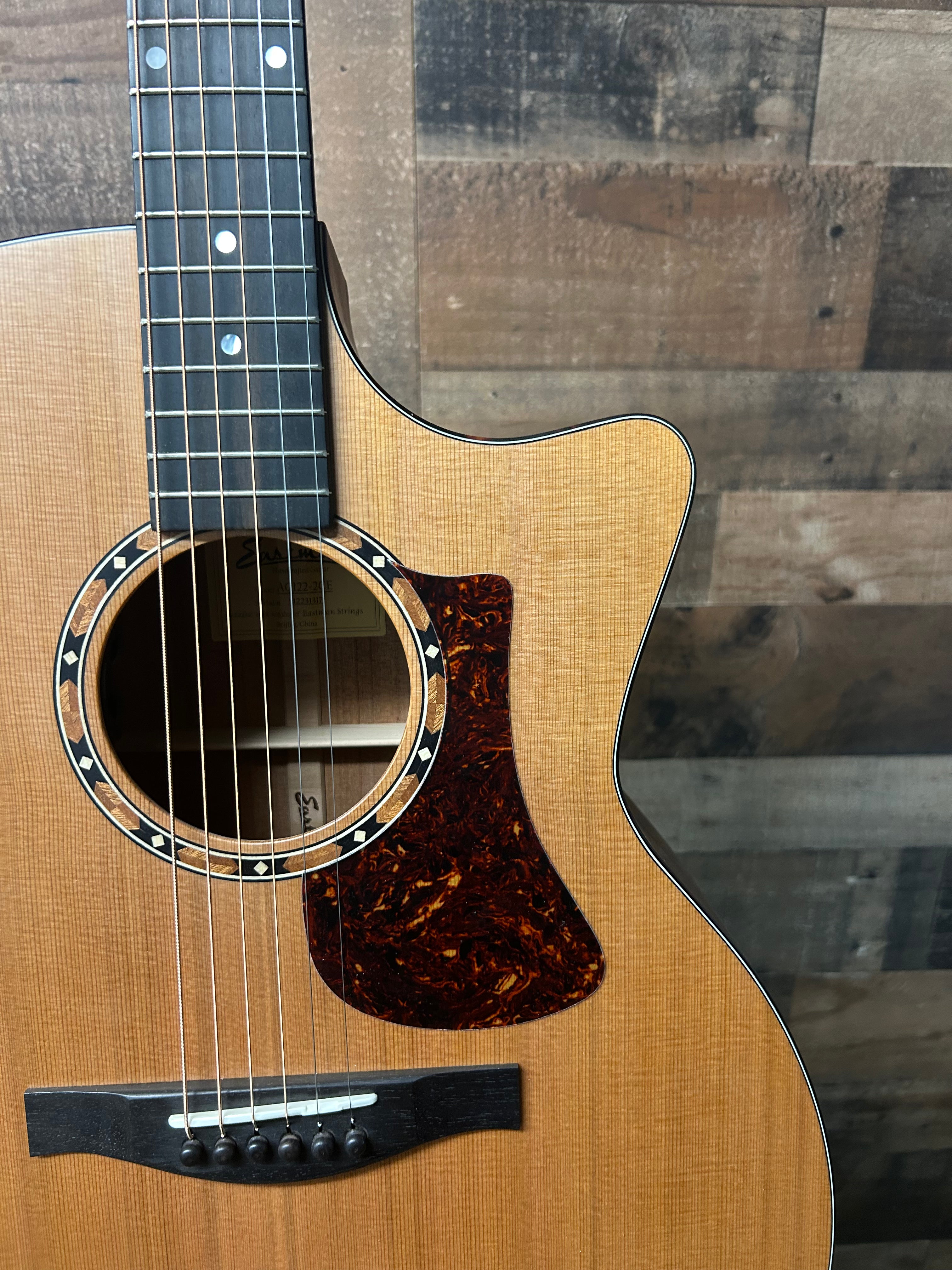 Eastman AC122-2CE Natural