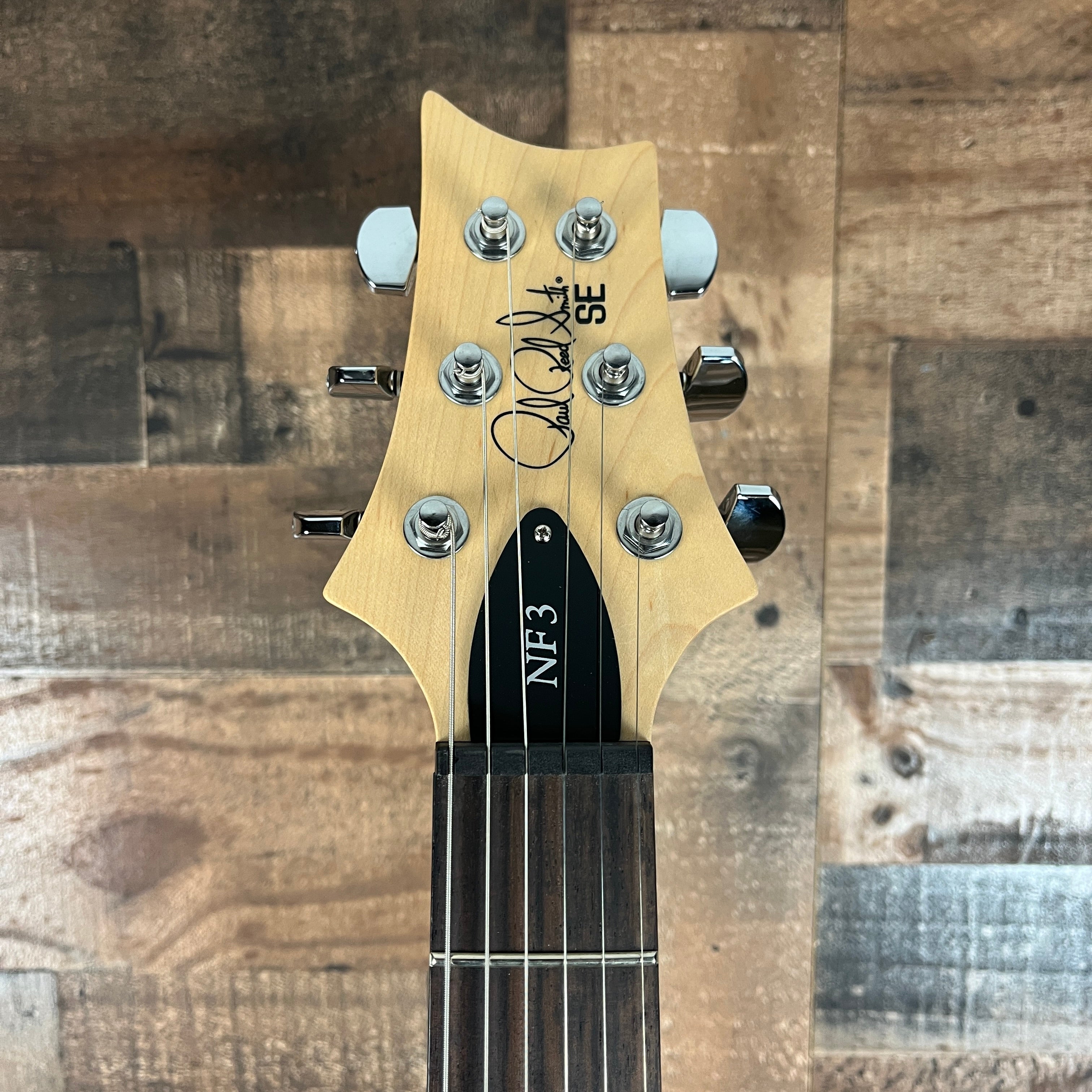 SE NF3, Metallic Orange, Rosewood Fingerboard, Gig Bag, 705