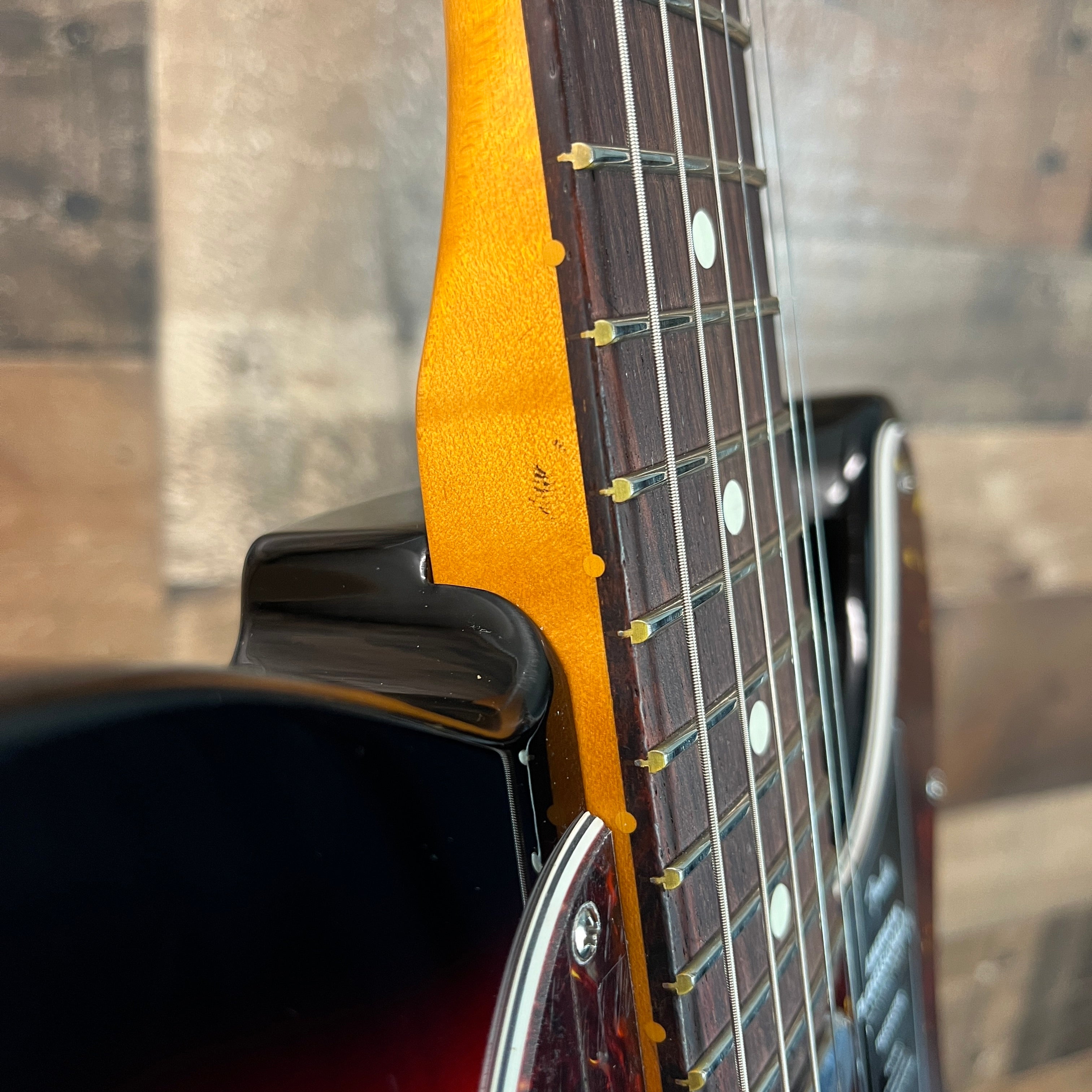 American Professional II Telecaster, Rosewood Fretboard,  3-Color Sunburst, Hard Case, 579