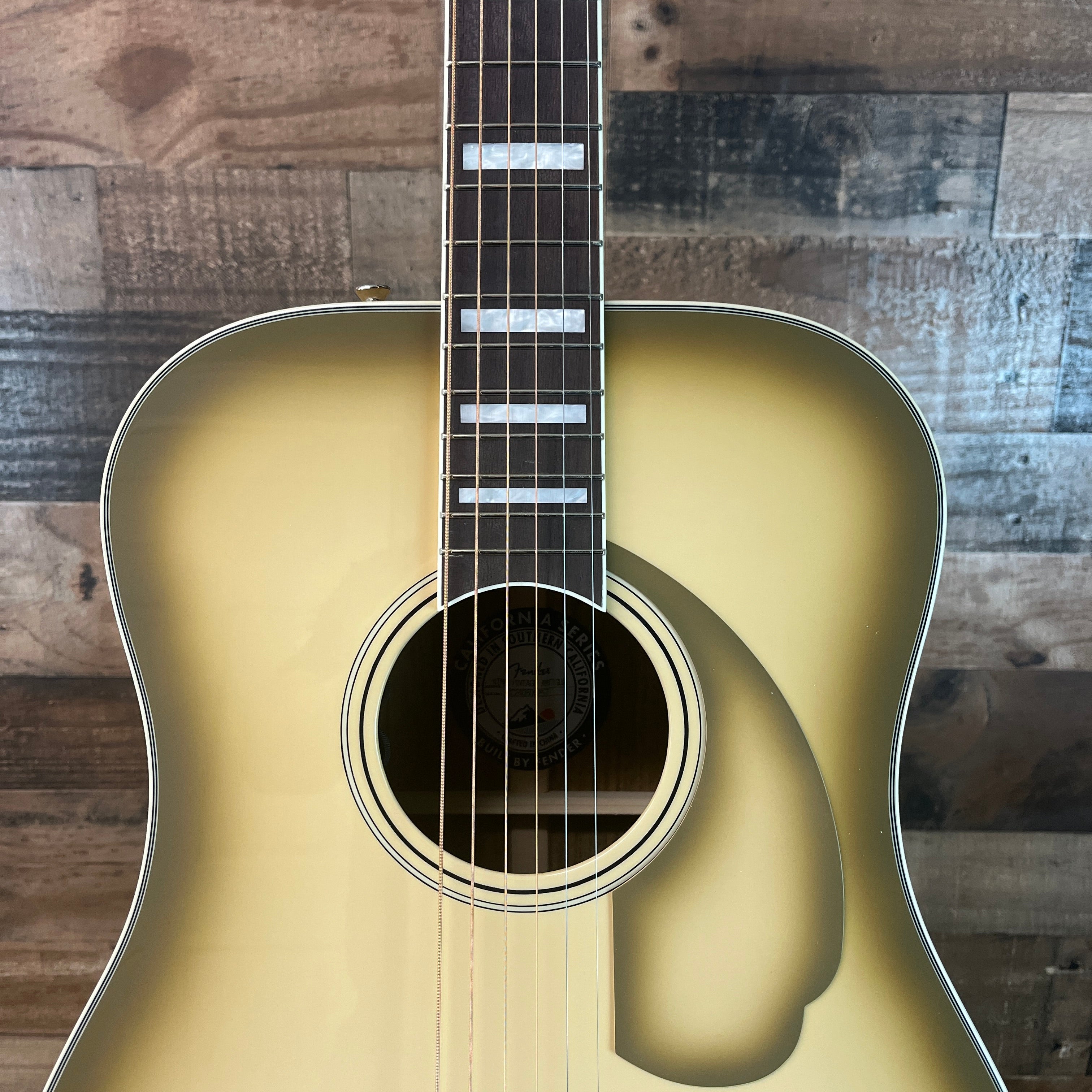 Fender California Vintage King Acoust/Electr, Antigua, Hardcase, 257