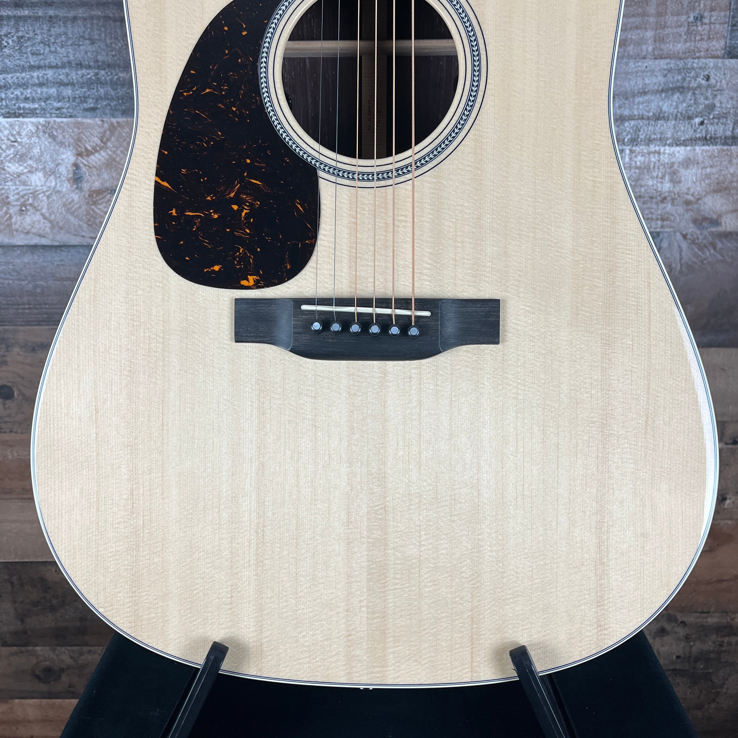 Martin D16EL-01 Left-Handed, Natural, Gig Bag, 005