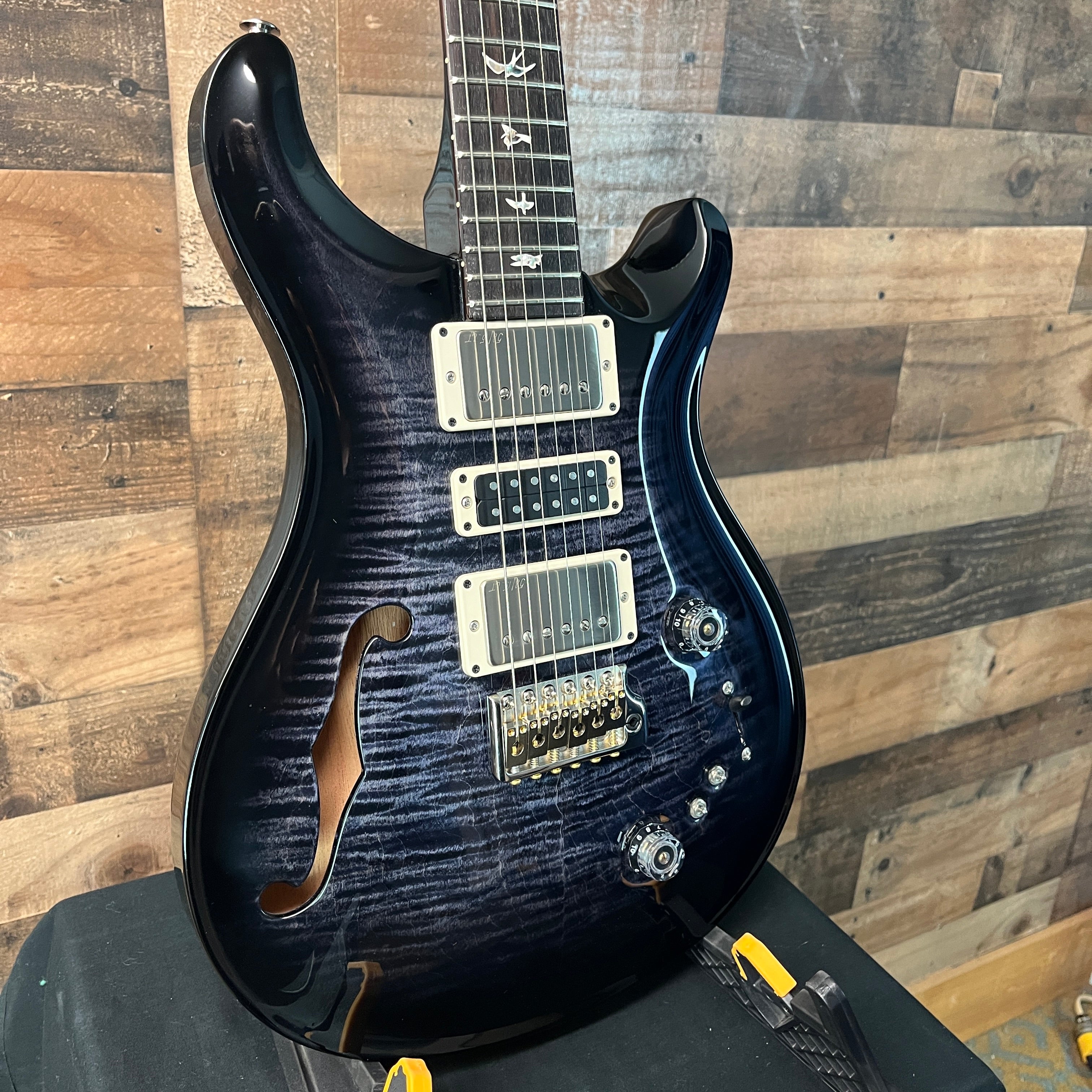 PRS Special Semi-Hollow, Gray Wrap Smokeburst, Hard Case, 051