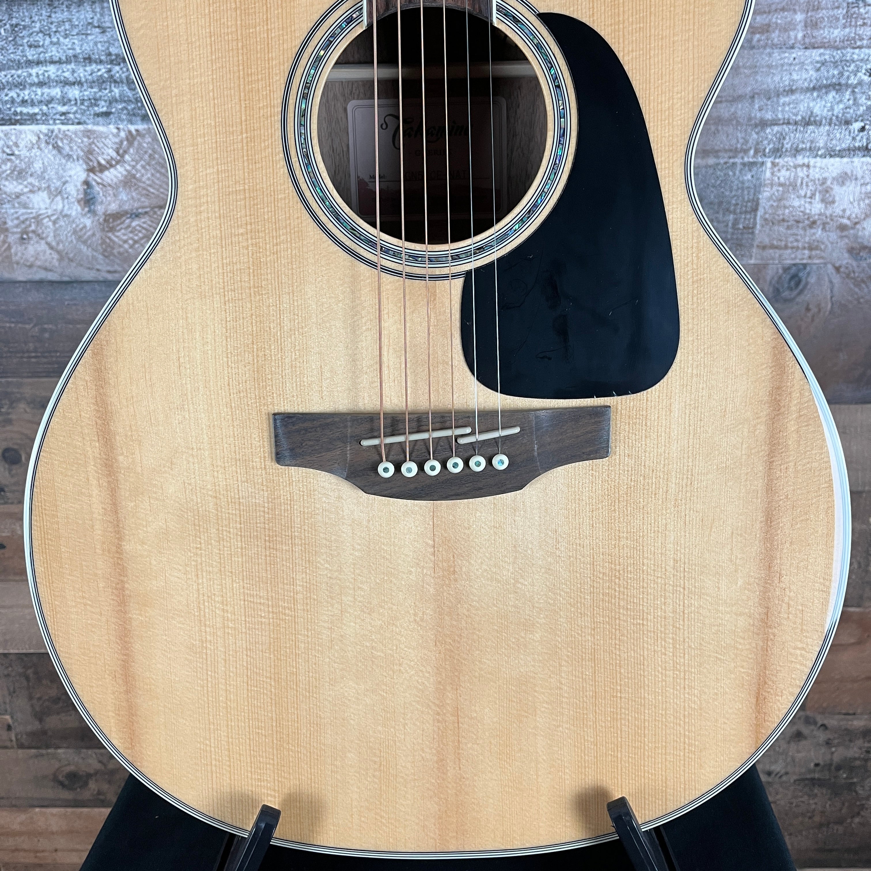 Takamine GN51CE-NAT Acoustic/Electric Guitar, Natural, 983