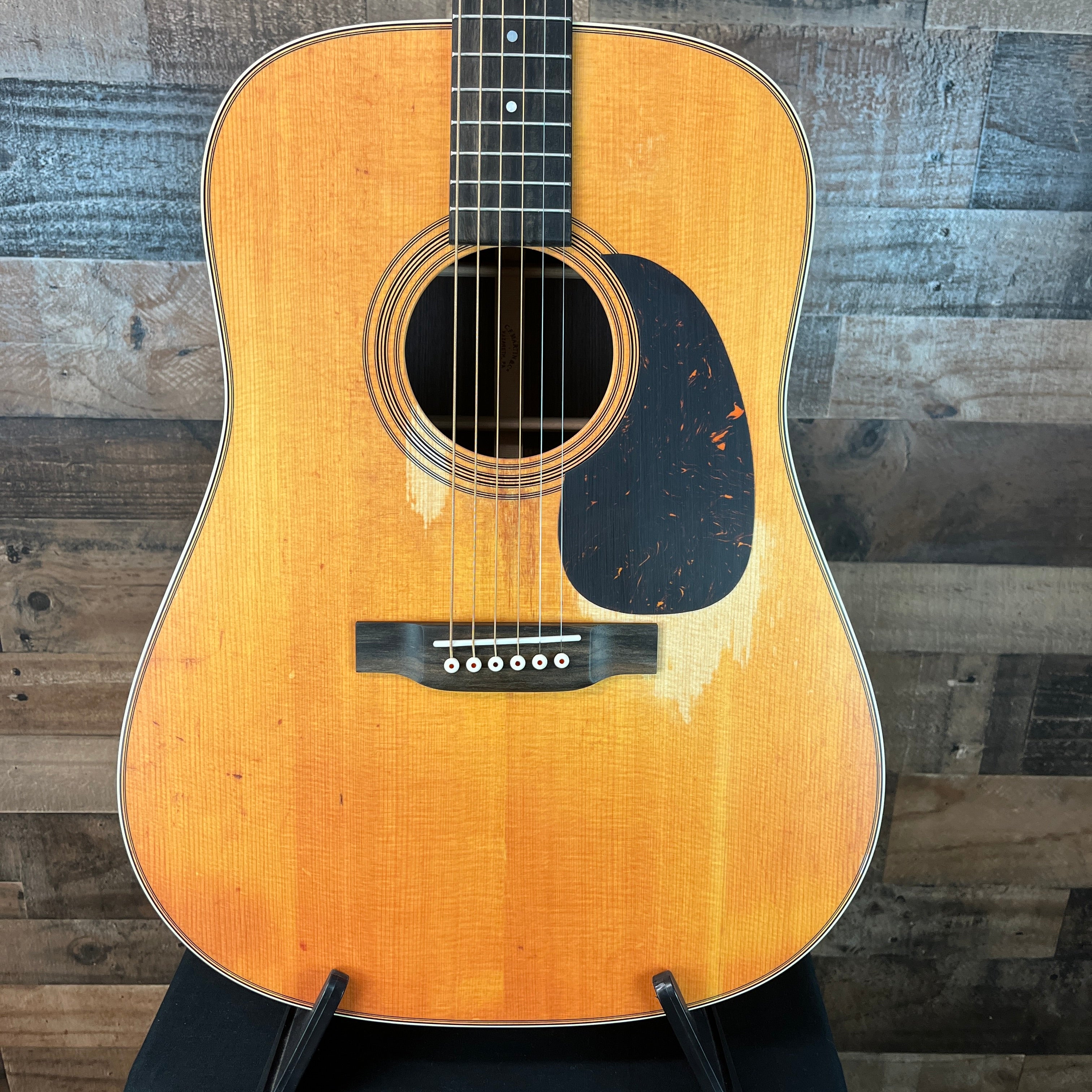 Martin D-28 StreetLegend, Hardshell Case, 936