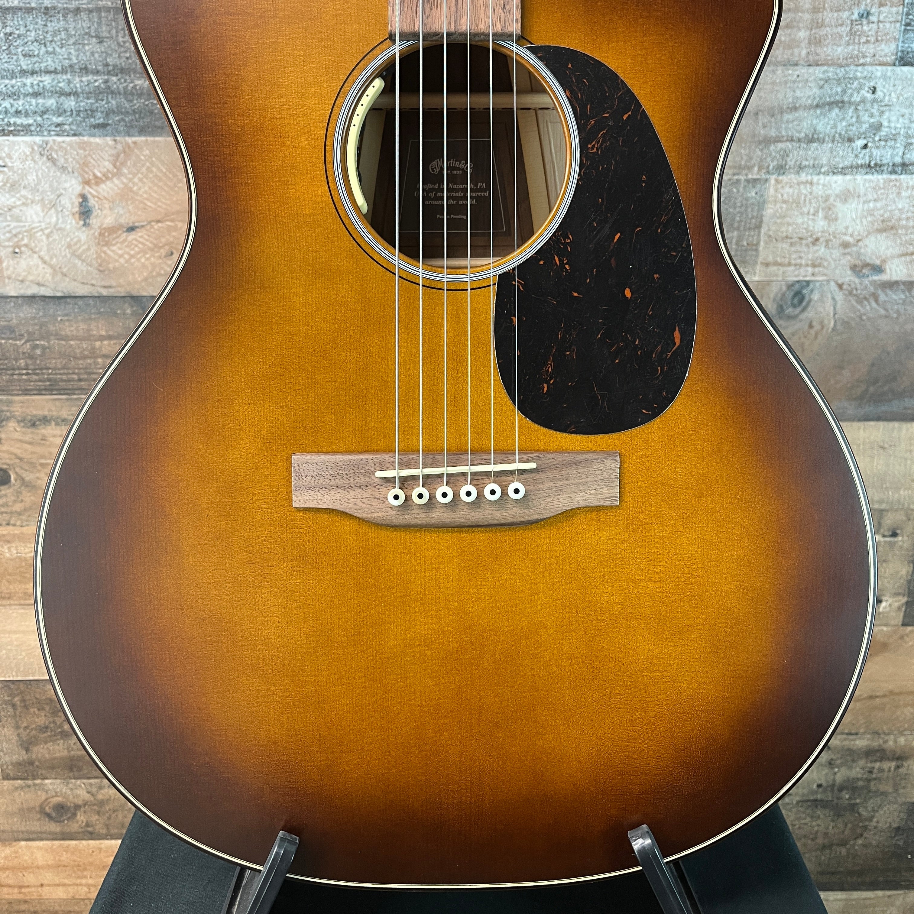 Martin GPCE Inception Maple, Amber Fade Sunburst, Hardcase, 057