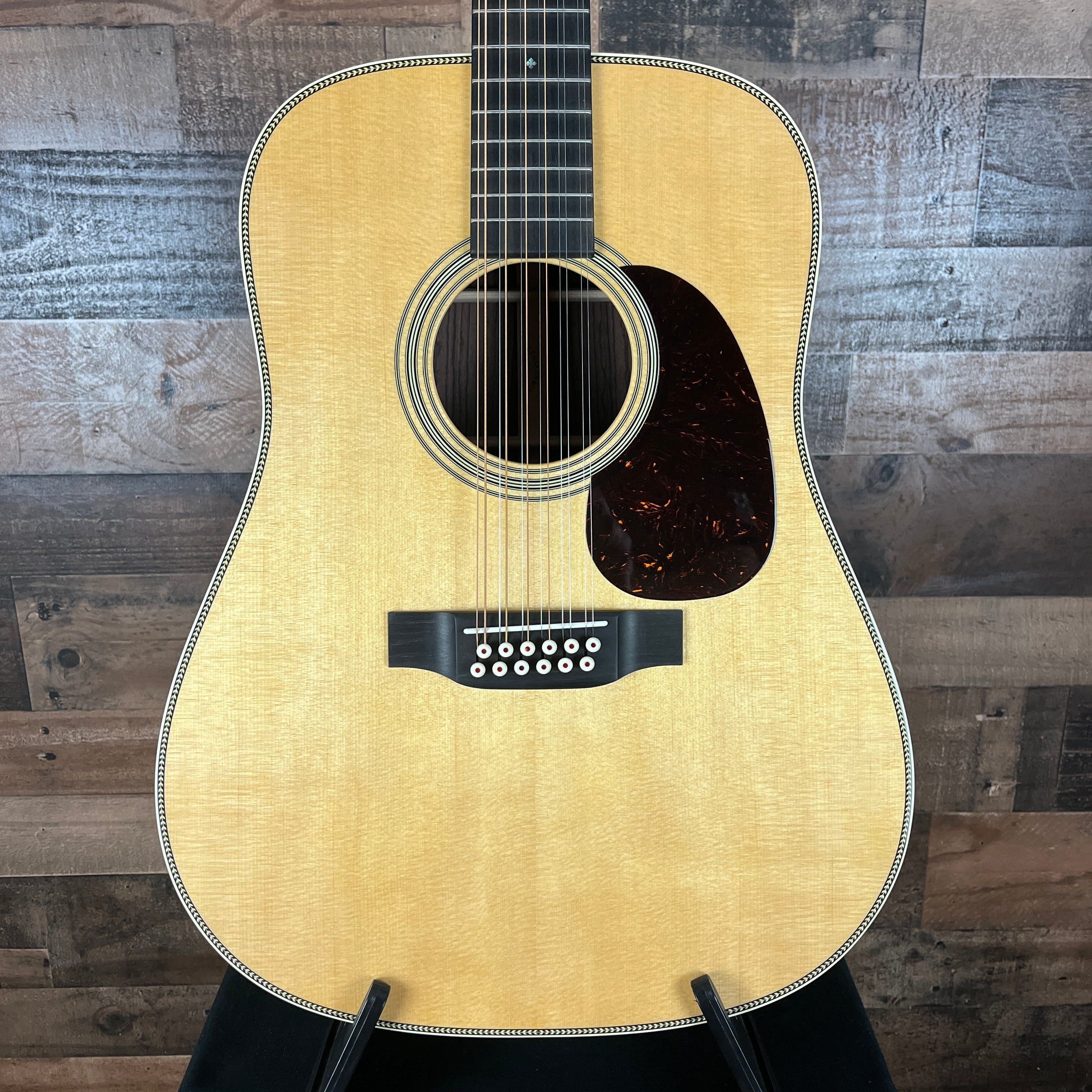 Martin HD12-28 12-string Acoustic Guitar, Natural Finish, Hardshell Case, 258