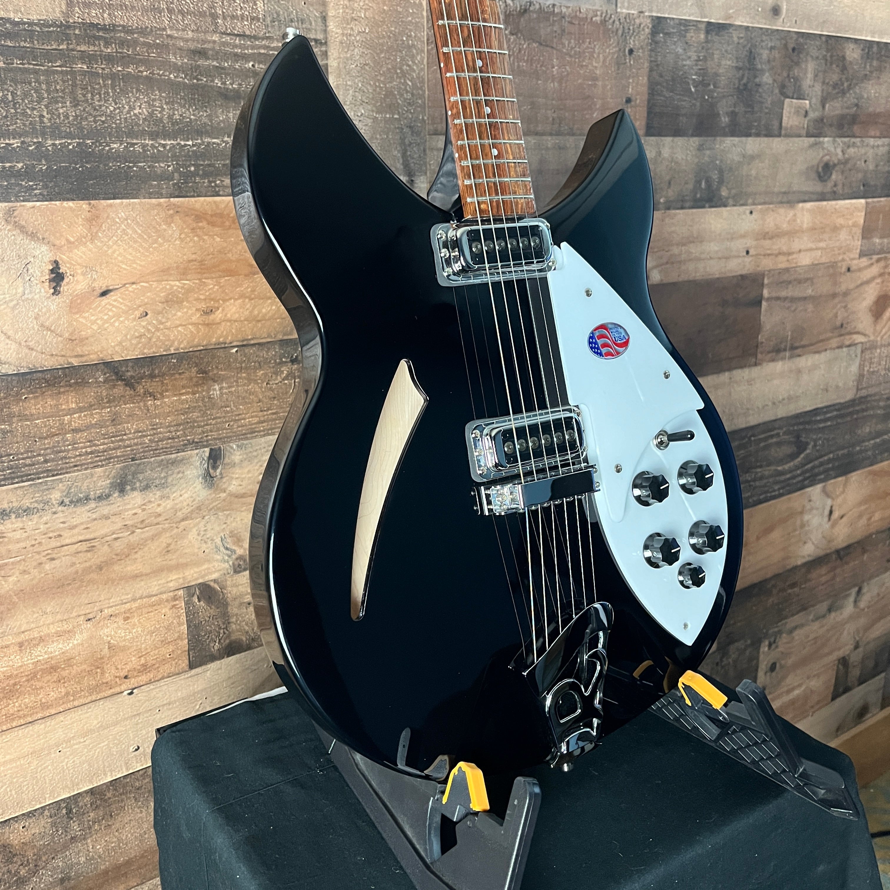 SALE!! Rickenbacker 330 JetGlo Semi-Hollow Electric, Free Ship, 739