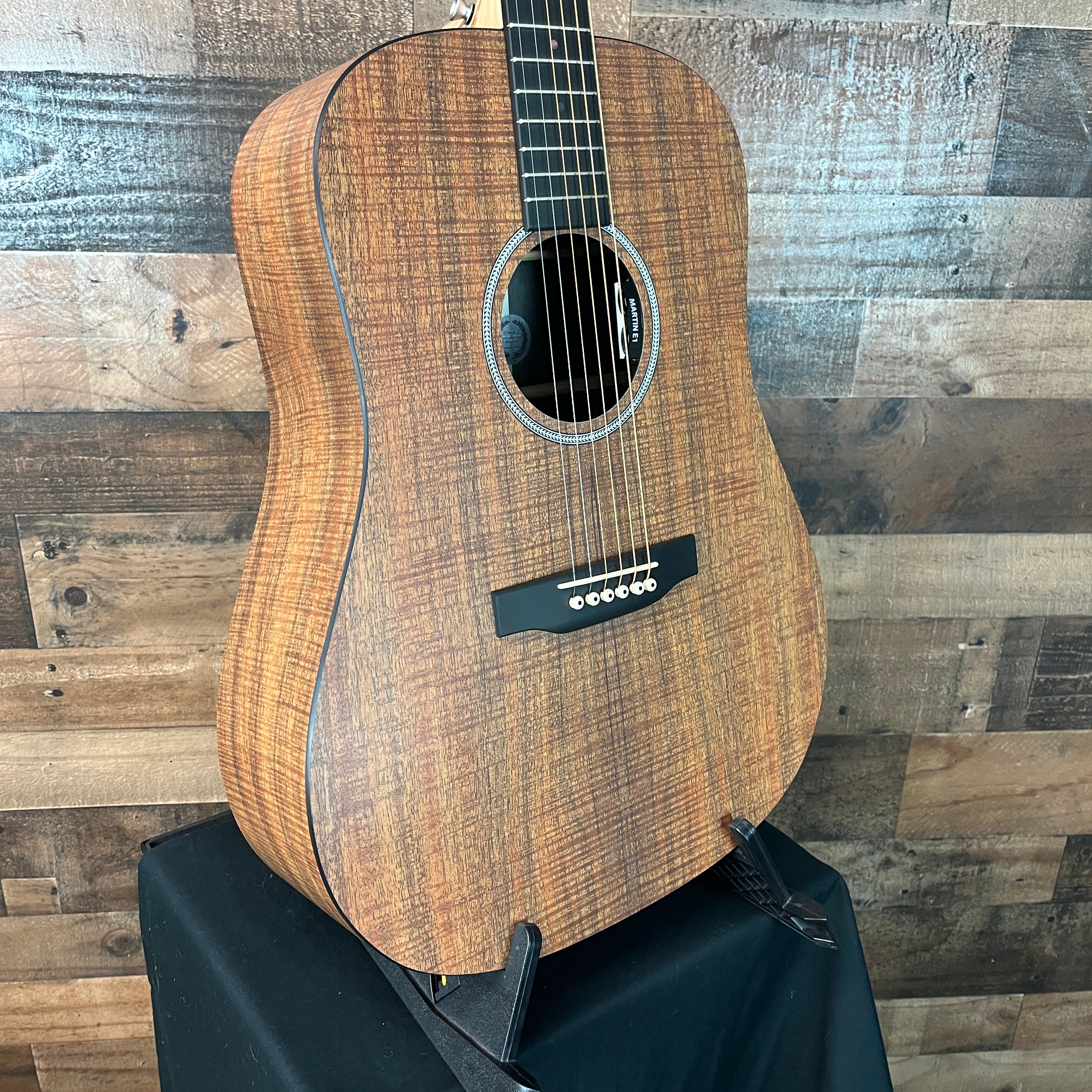 Martin DX1EL, Koa Pattern, Left Handed, Gig Bag, 968