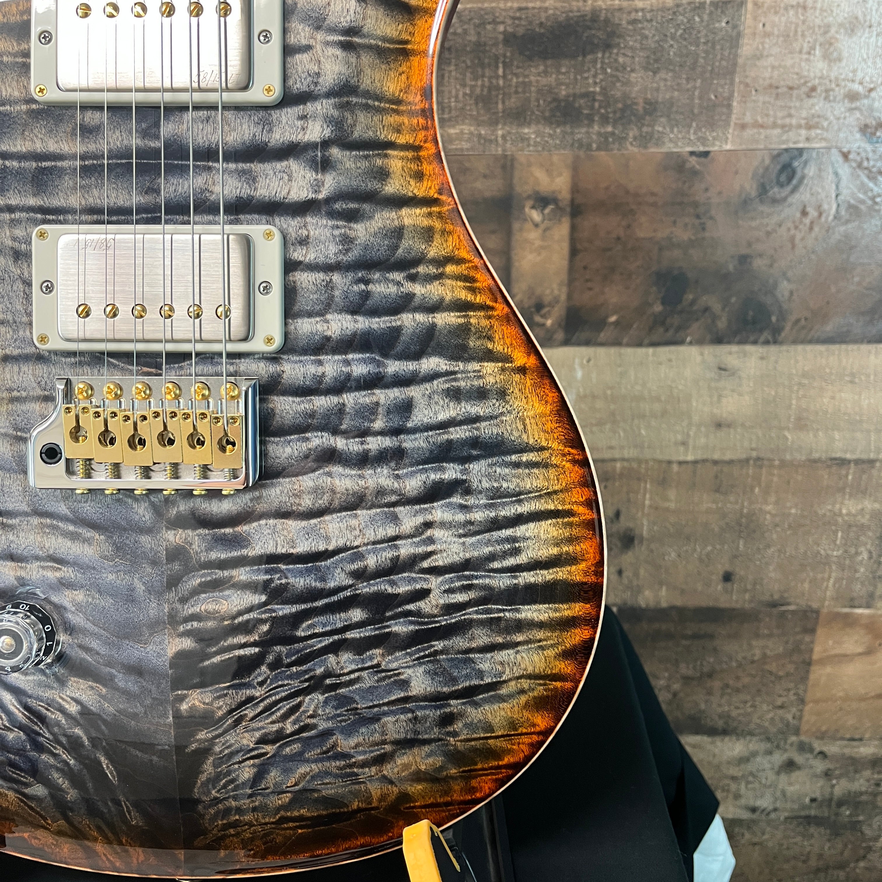 PRS Wood Library Custom 24, Left Handed, Maple Quilt 10-Top, Burnt Maple Leaf, Ziricote Fingerboard, Paisley PRS Hardcase, Free Ship, 993