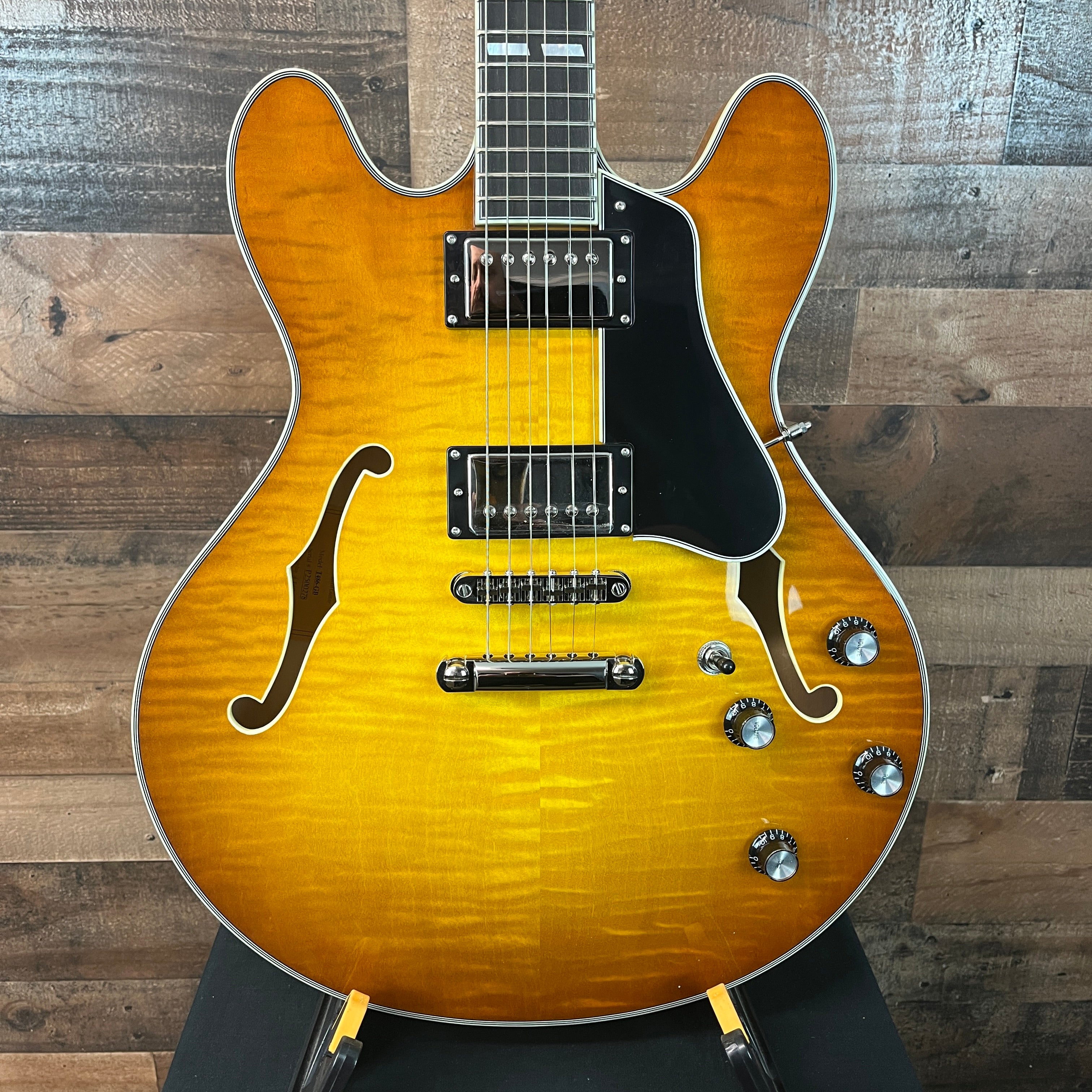 Eastman T486 Semi-Hollow Electric, Goldburst, Hard Case, 278