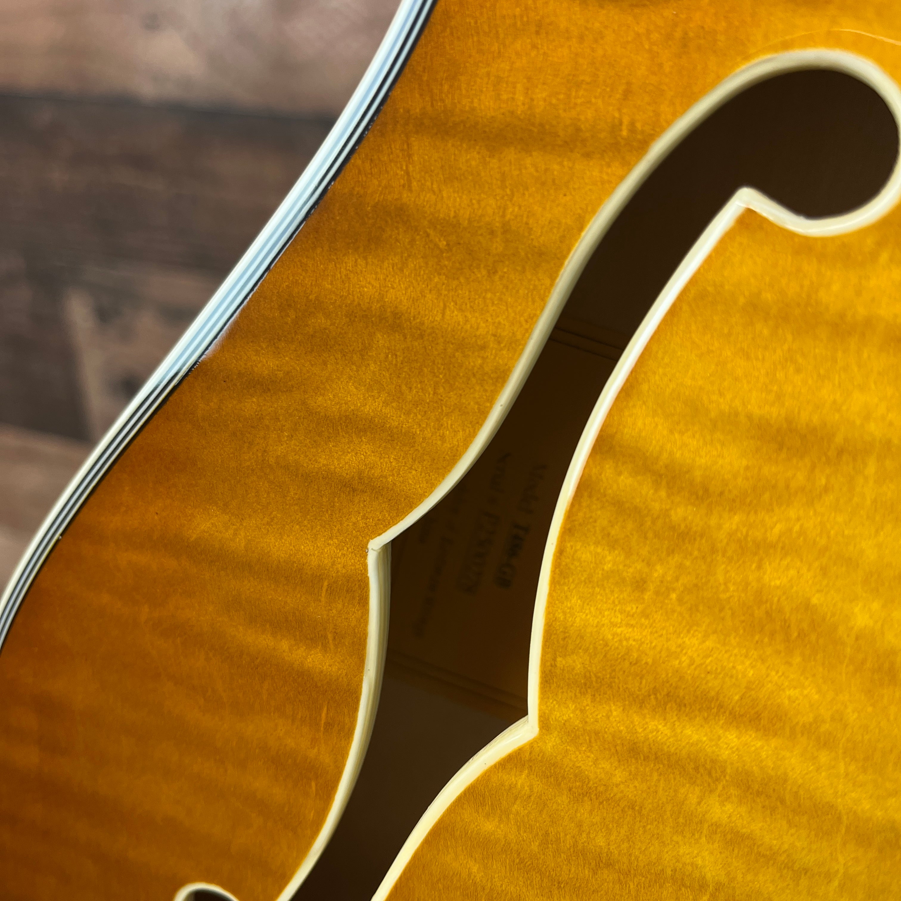 Eastman T486 Semi-Hollow Electric, Goldburst, Hard Case, 278