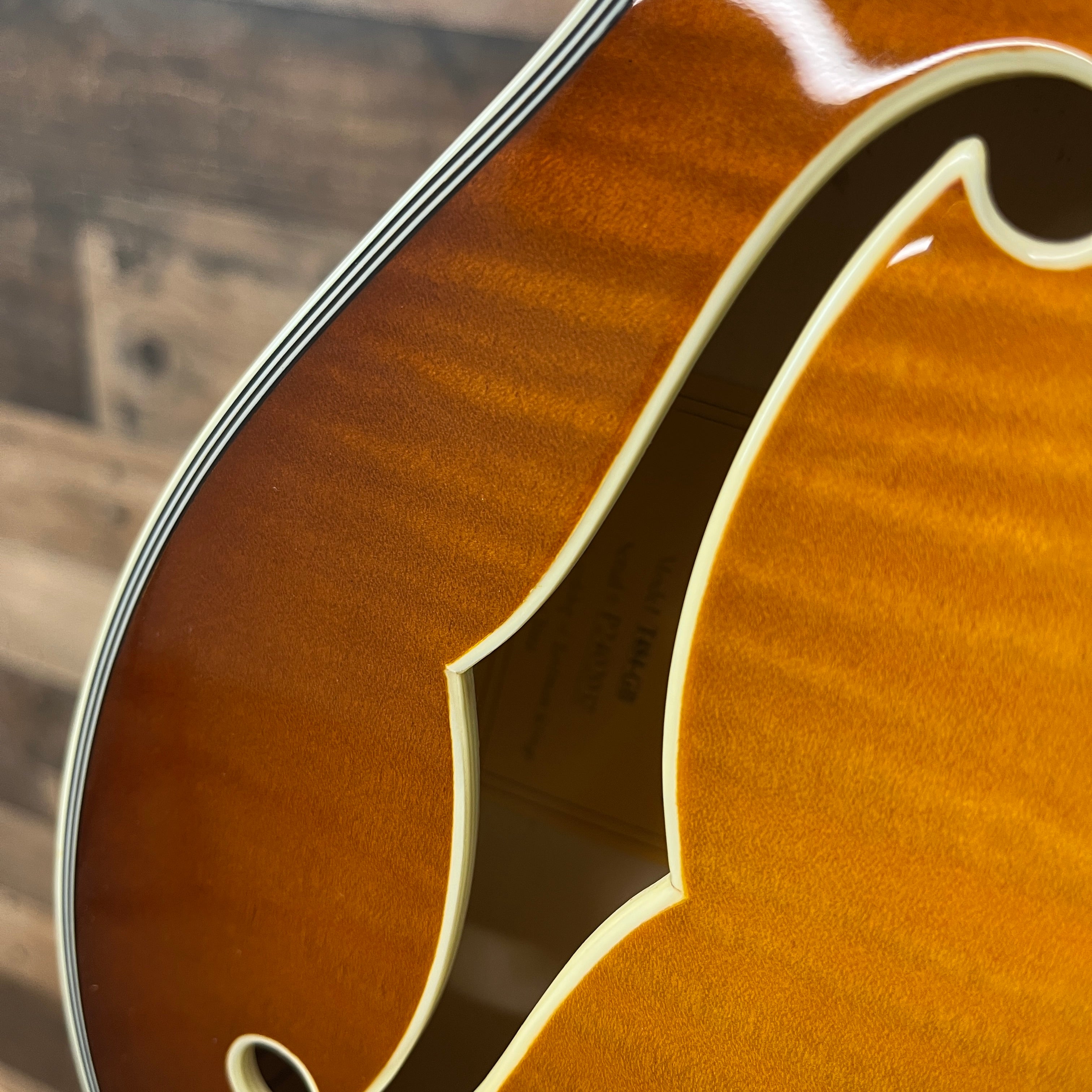 Eastman T484 Semi-Hollow Electric Guitar, Goldburst, Hard Case, 037