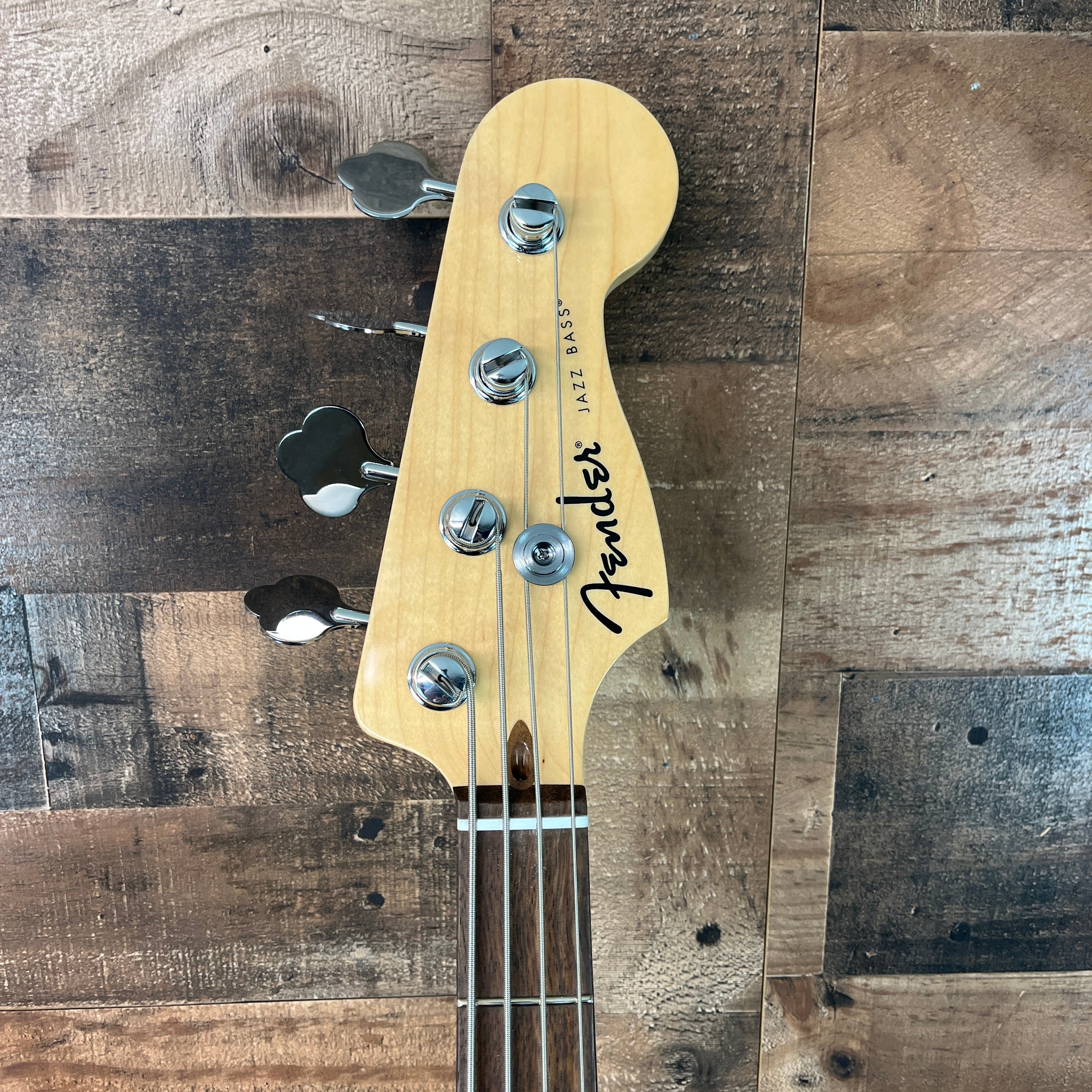 Standard Jazz Bass - Olympic White, Laurel Fingerboard, 849