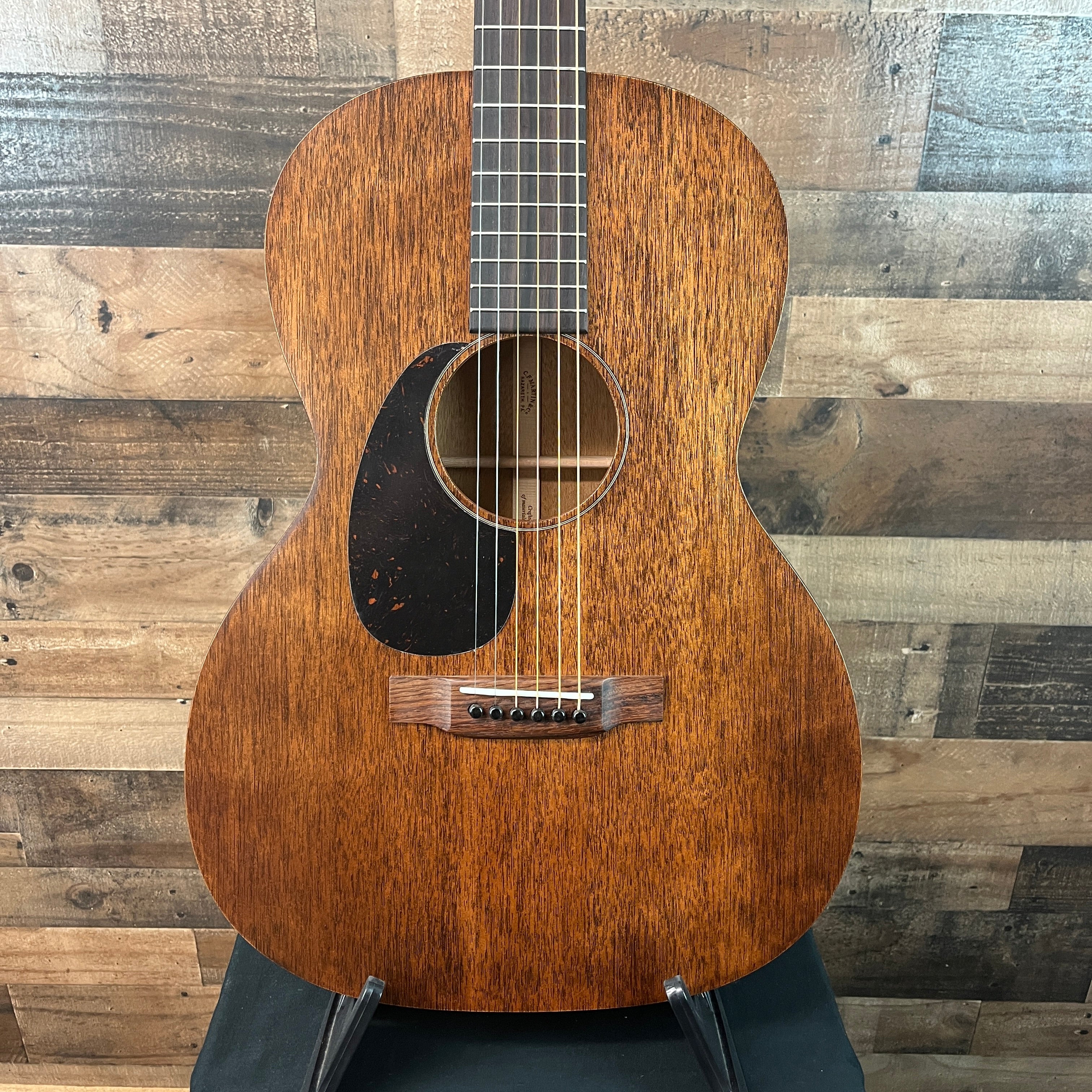 00015SM Left-Handed Acoustic Guitar, w/Gig Bag, 416