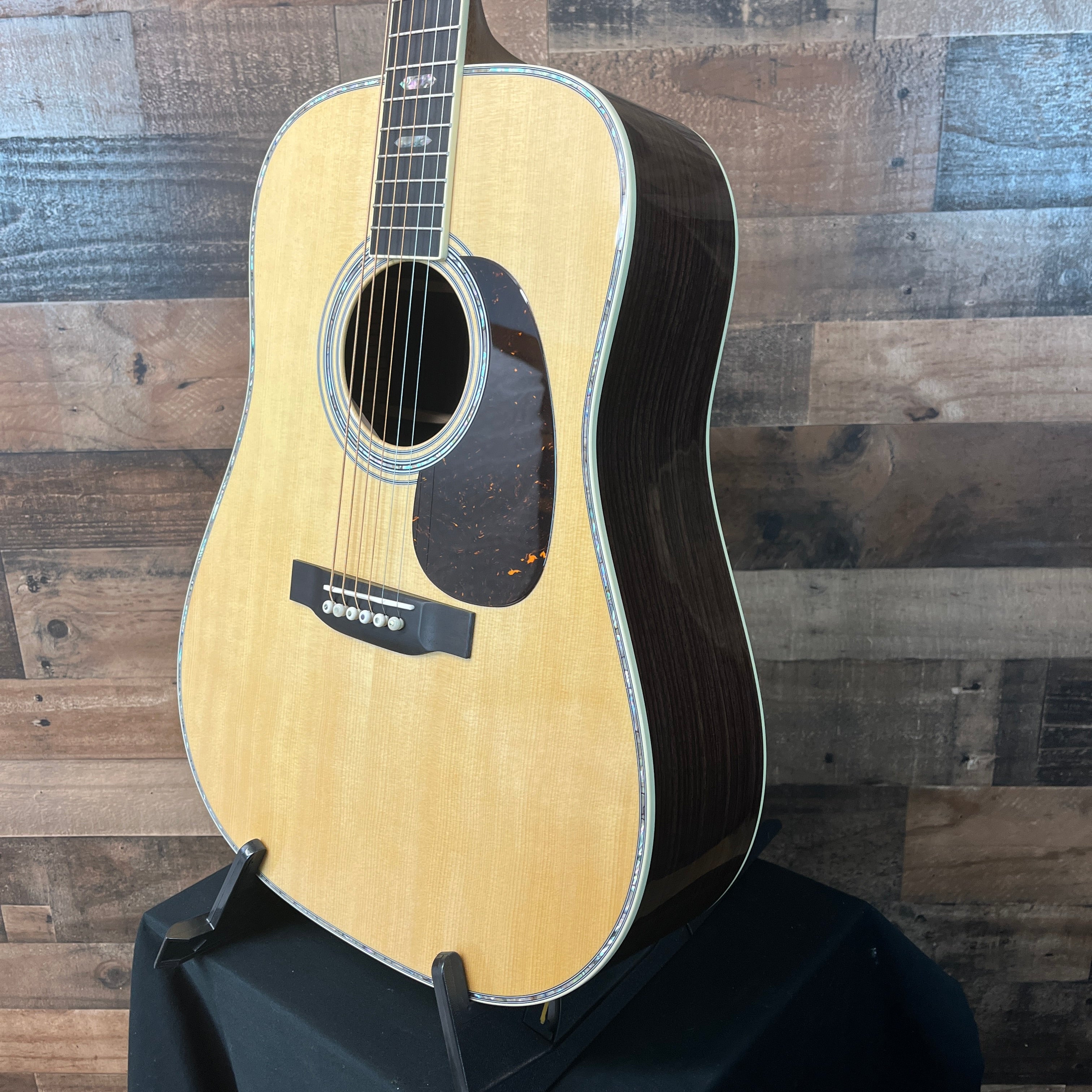 D-41 Standard Series Acoustic Guitar 2025 Model, Natural Aging Toner, Hardcase, 679