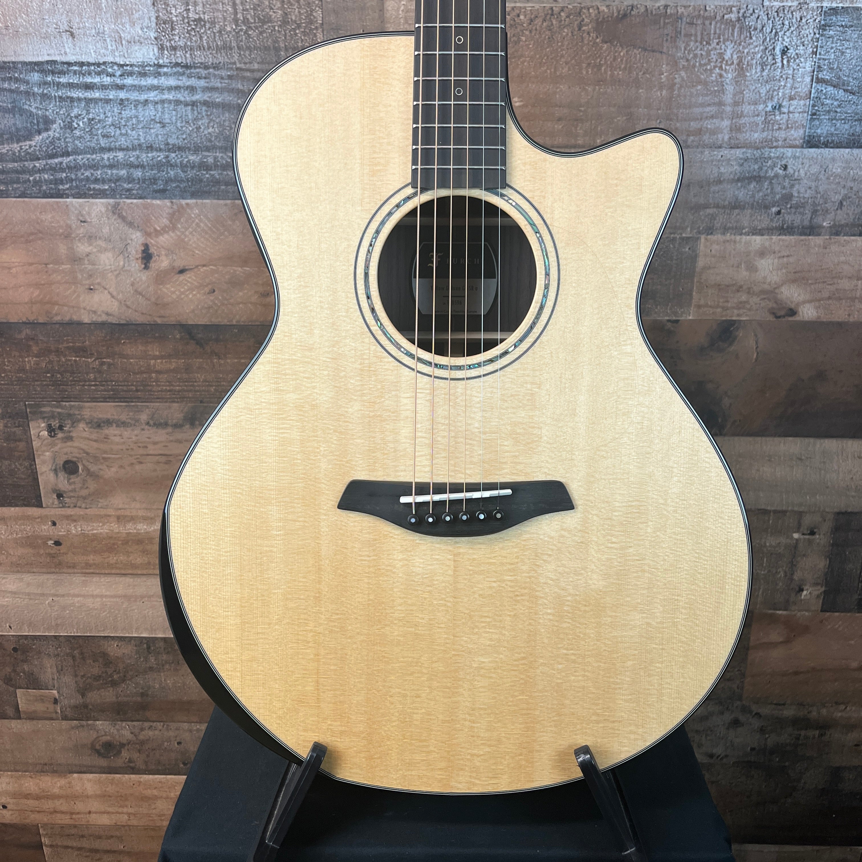 Furch, Yellow Series, DLX Gc-SR SPA a Acoustic/Electric Guitar, Natural Gloss, Hardcase, 596