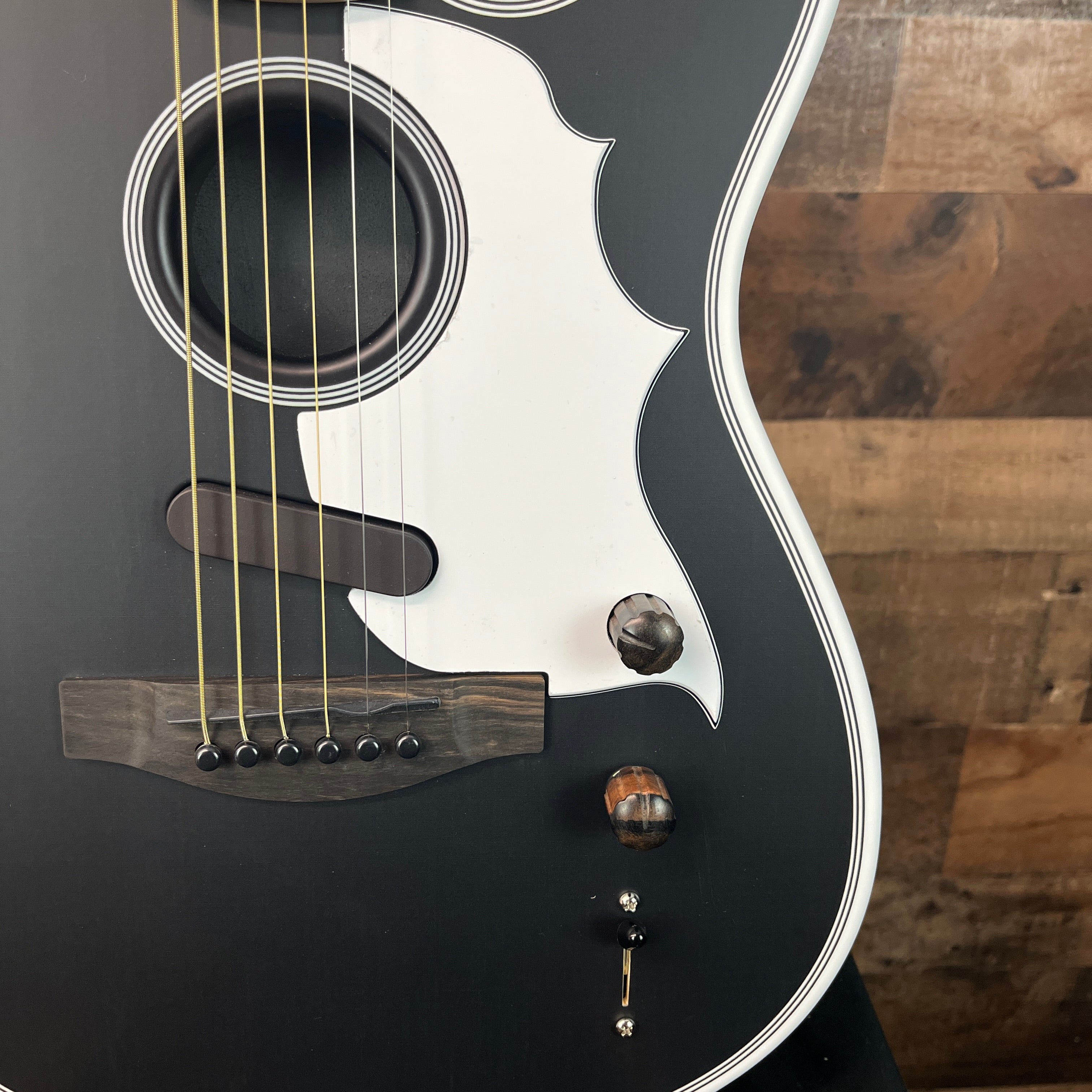 Fender Jack White Signature Triplesonic Acoustasonic Telecaster Satin Arctic White with Black Top,113