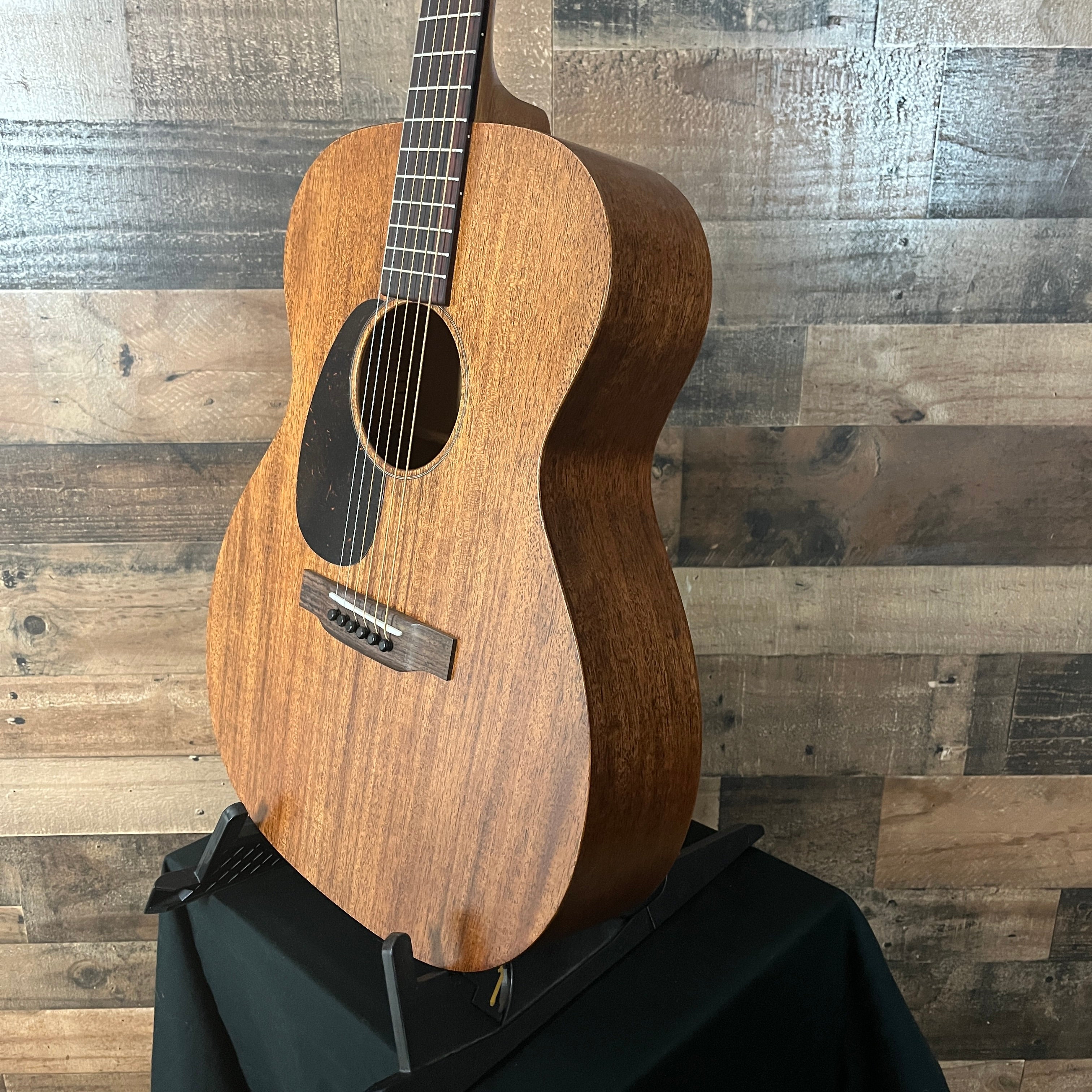 Martin 00015M Left-Handed Acoustic Guitar, Gig Bag, 791