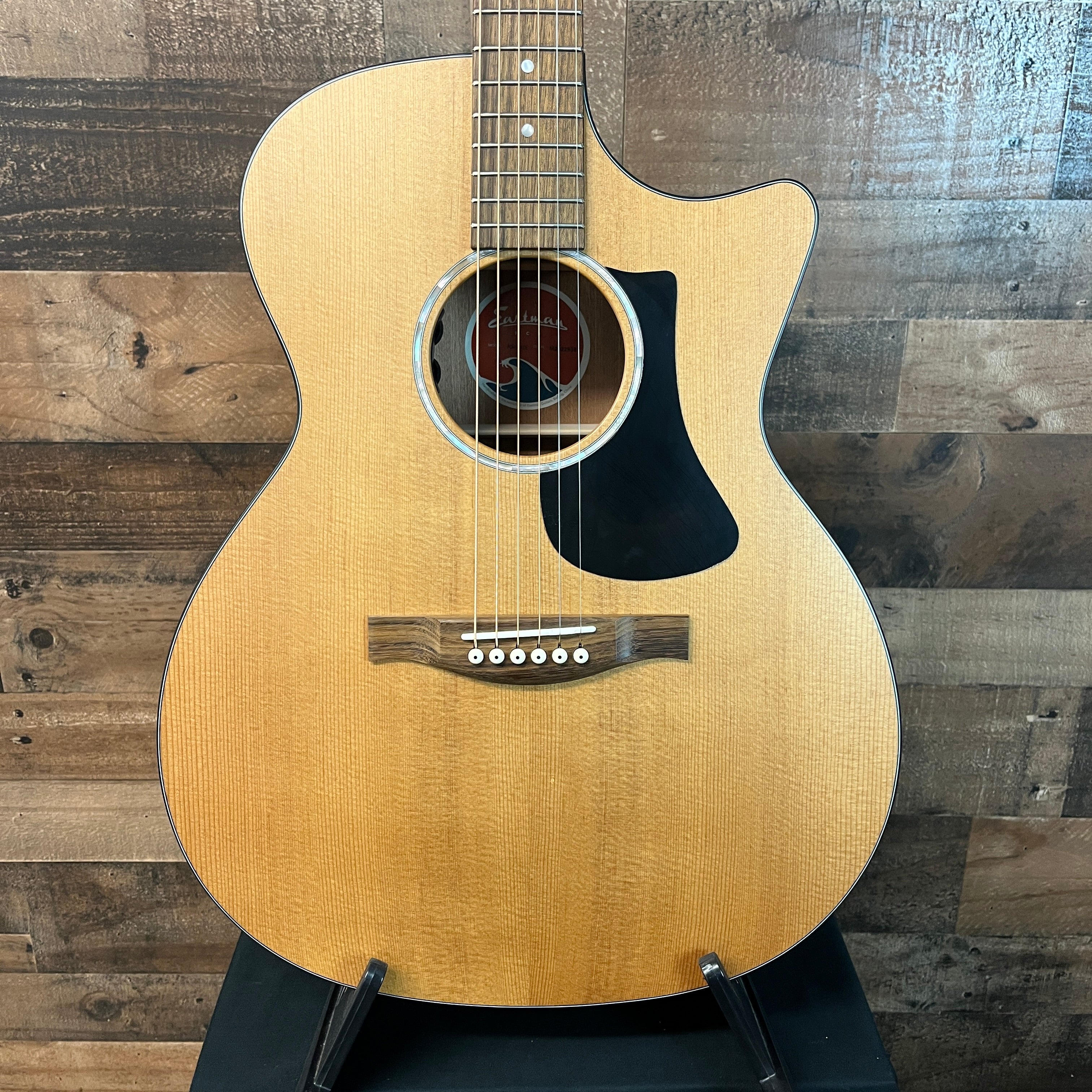 Eastman PCH1-GACE Natural Acoustic Guitar, Gig Bag, 938