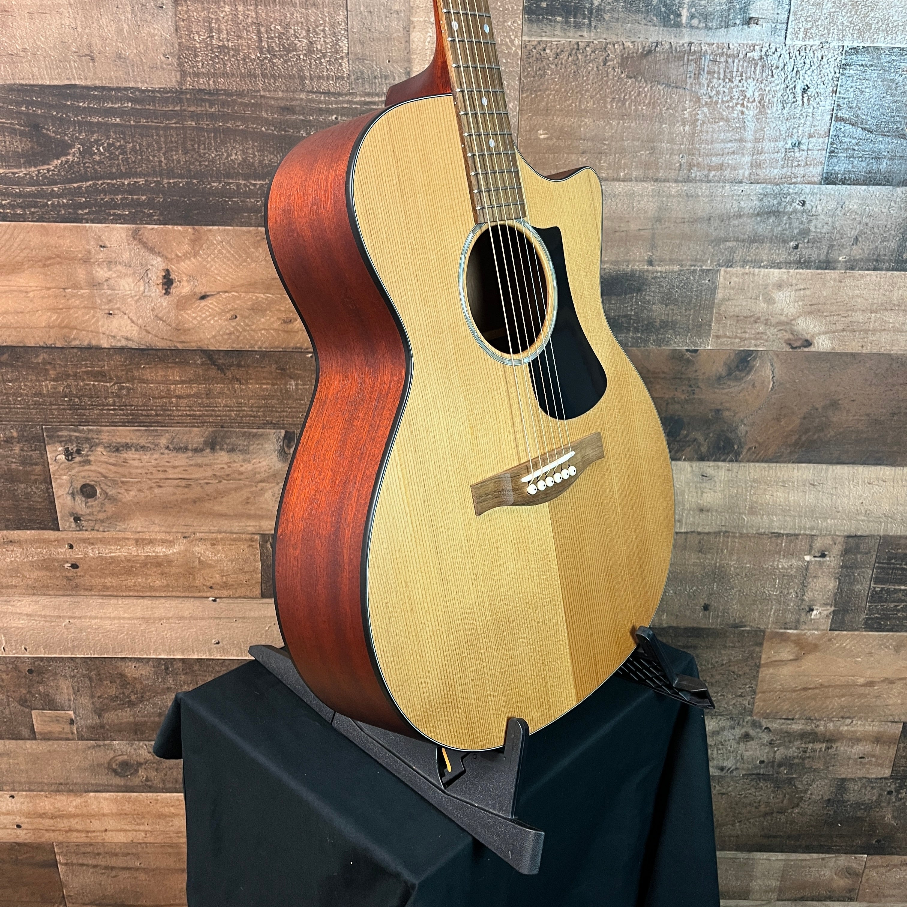 Eastman PCH1-GACE Natural Acoustic Guitar, Gig Bag, 262