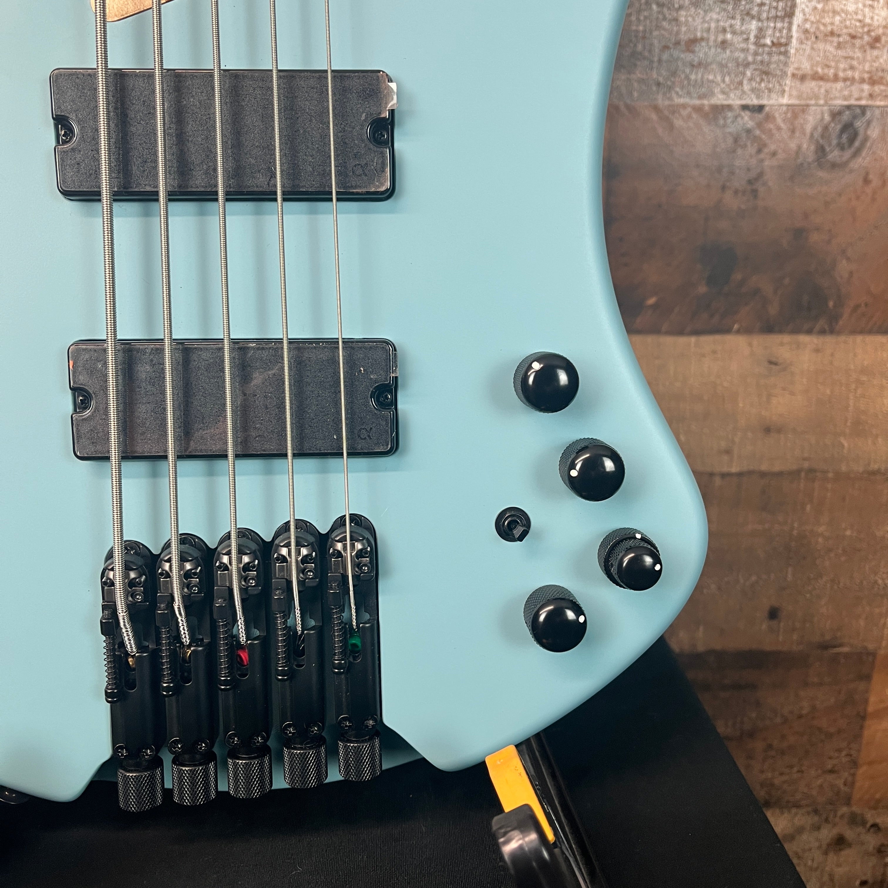 Ibanez Bass Workshop EHB605 5-string Electric Bass Guitar, Purist Blue Matte, 939