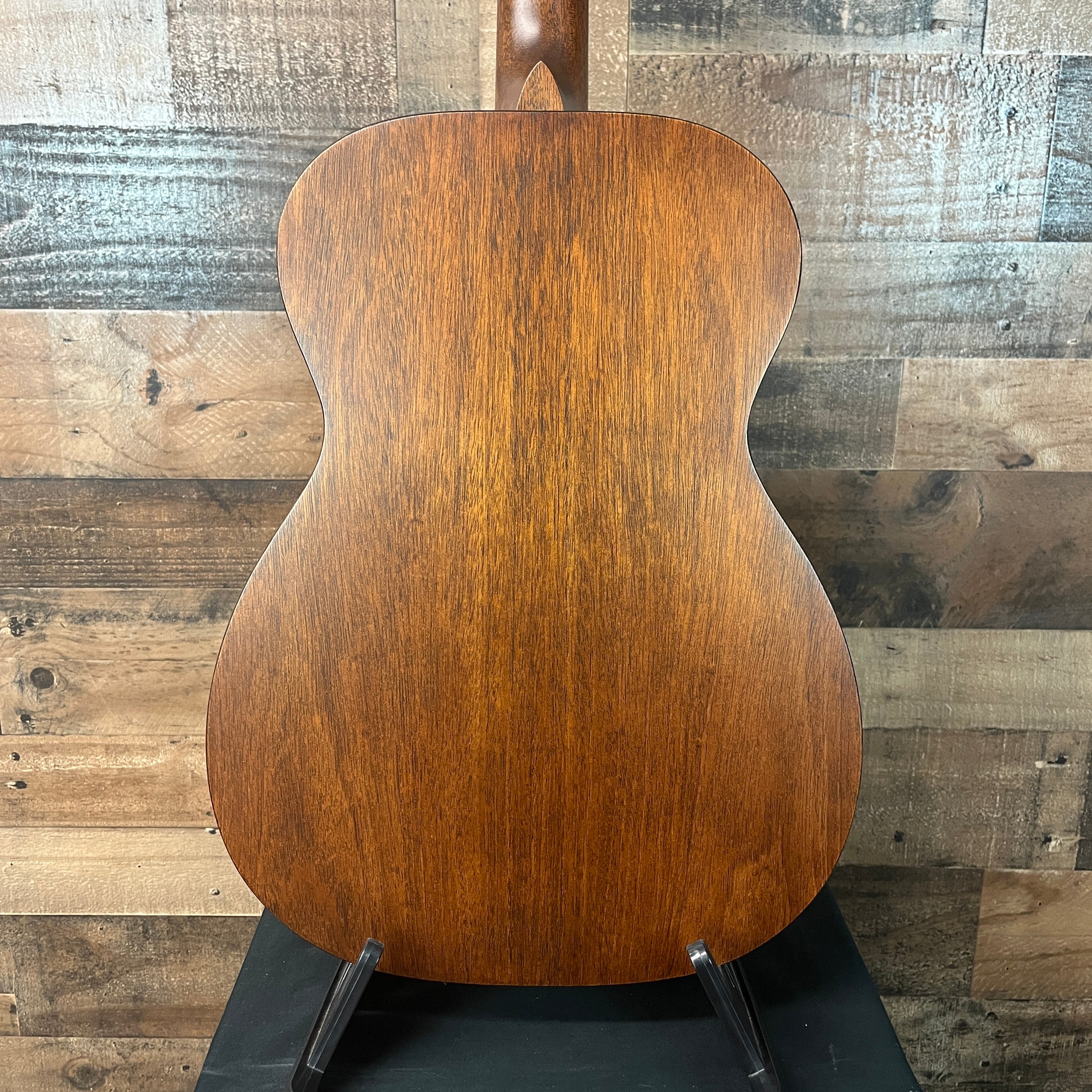 Martin 0015M Acoustic Guitar - Satin Natural Mahogany #178