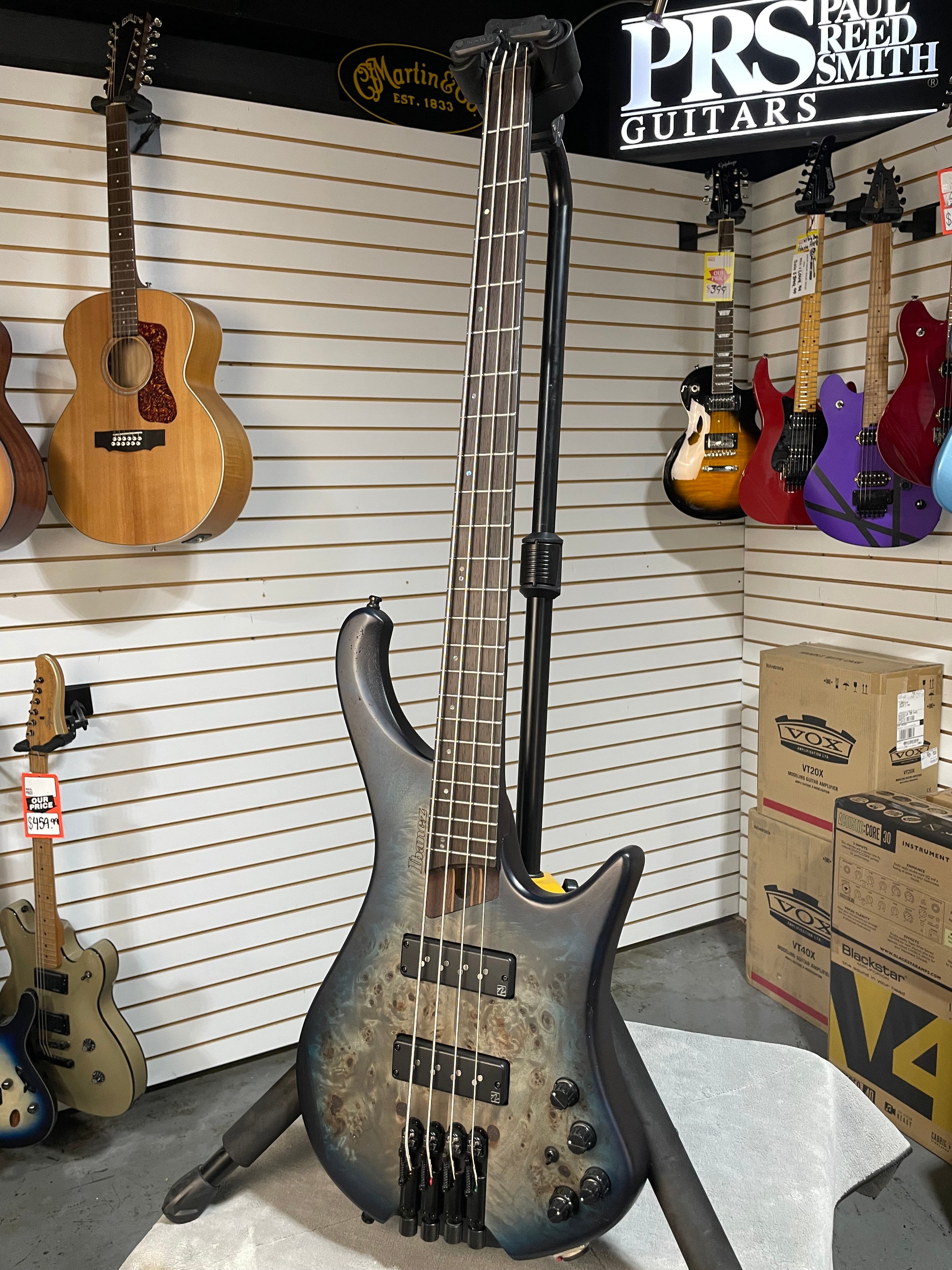 Ibanez EHB1500 Cosmic Blue Starburst Flat