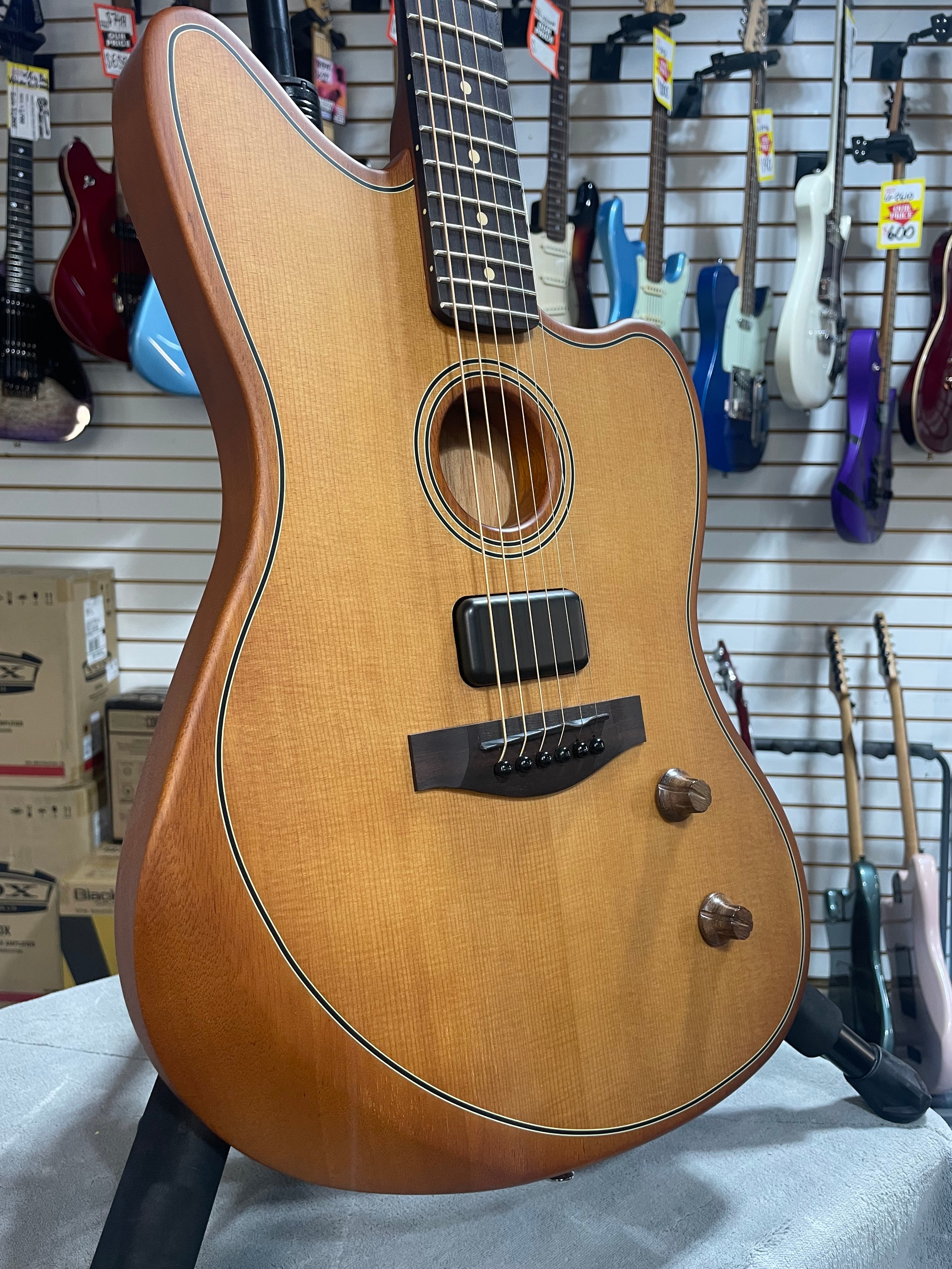 Fender Acoustasonic Standard Jazzmaster Acoustic-electric Guitar - Aged Natural & PLEK*D #654