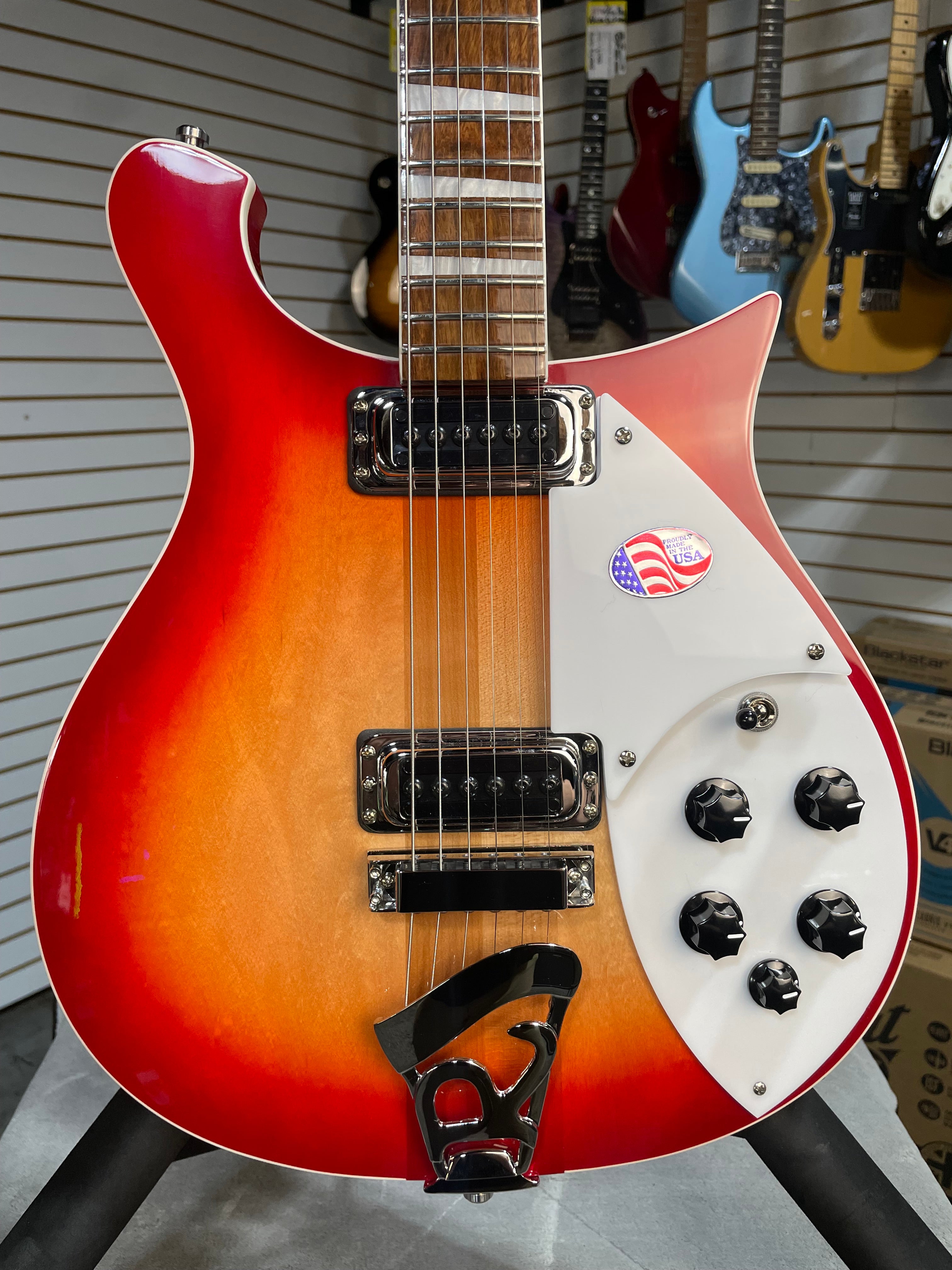 Rickenbacker 620FG Fireglo